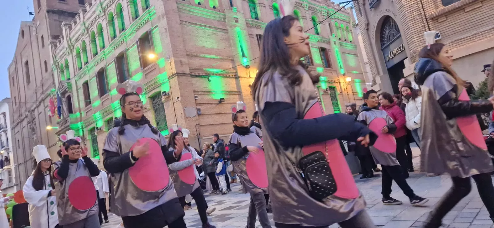 Cabalgata de Carnaval en Huesca. Myriam Martínez