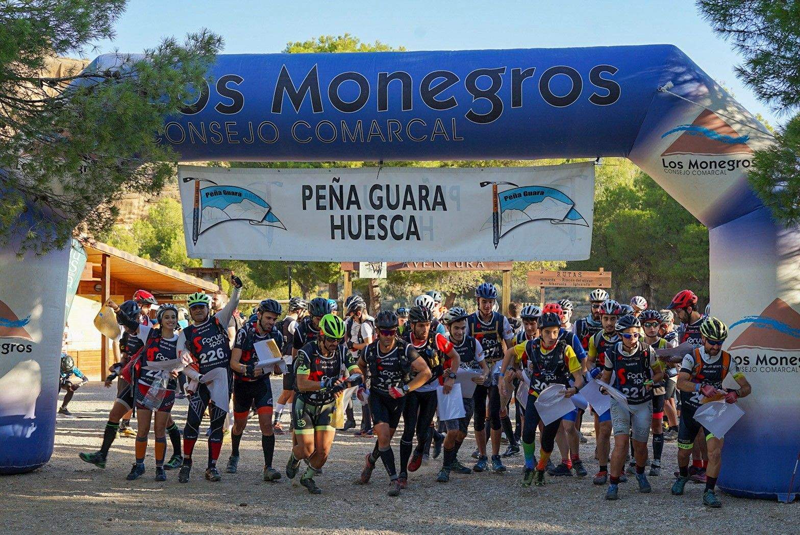 Salida de la prueba en Gabarda Aventura