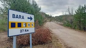 Vía a Bara desde A-1604 en la Guarguera.