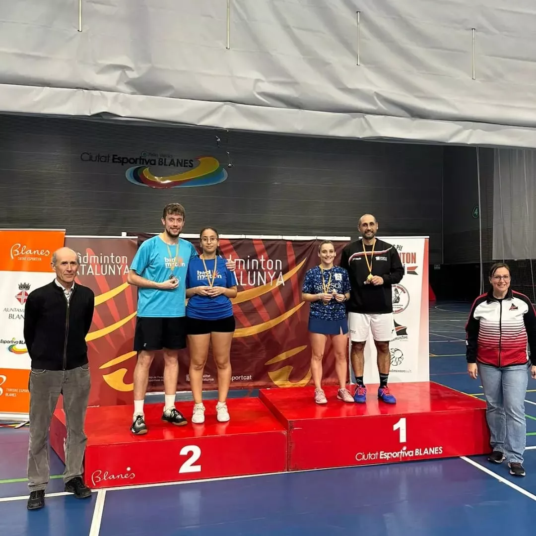 Javi Coronas y Cristina Roig