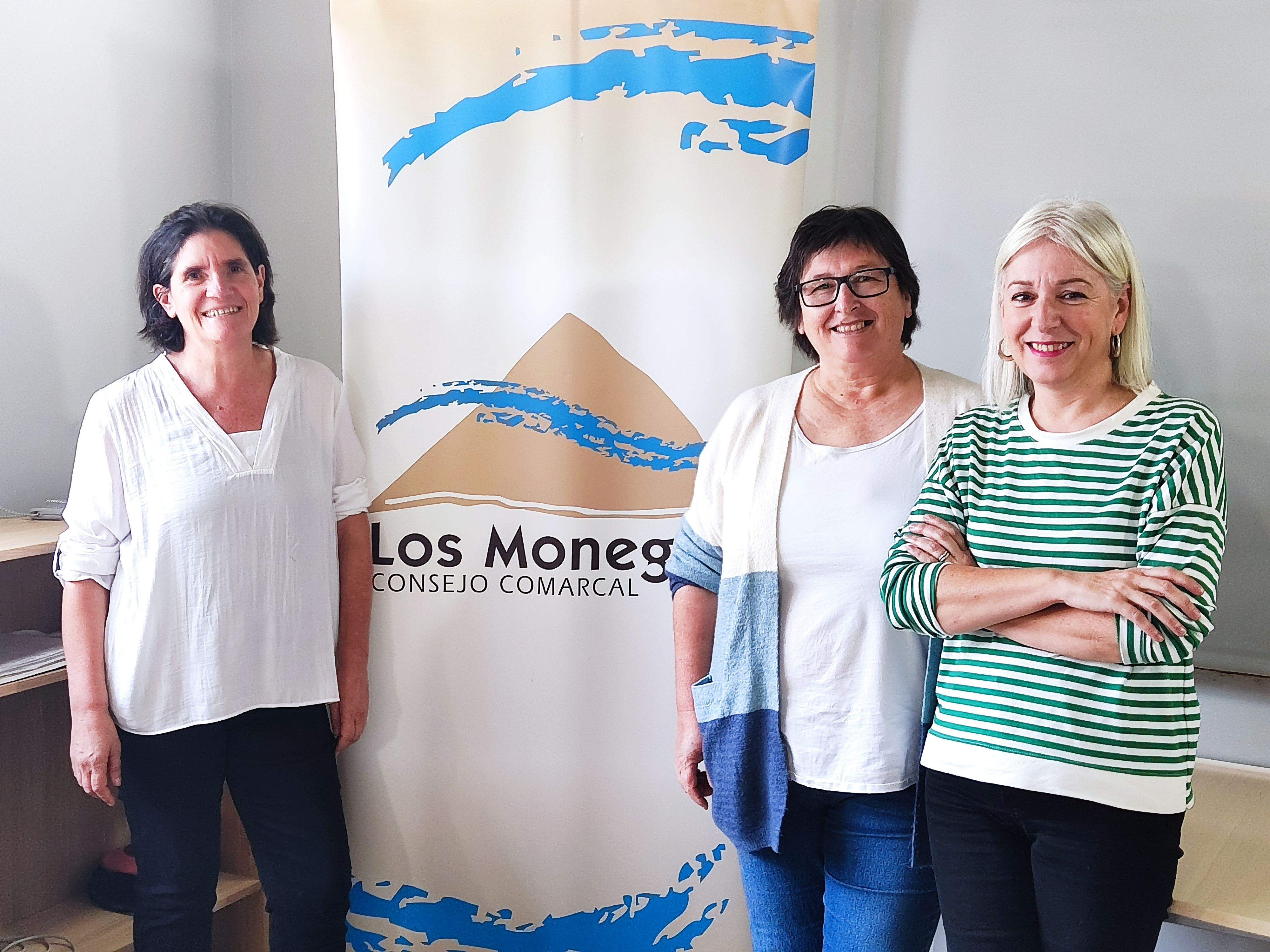 Ana González Uriarte, Encarna Palma y Elena Planas