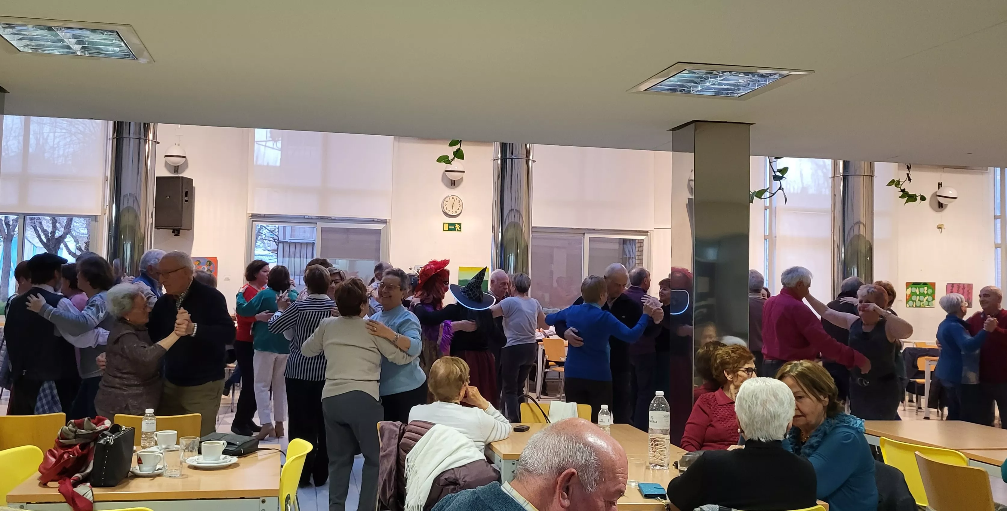 Celebración del Carnaval en el Hogar de Personas Mayores de Huesca. Foto Mercedes Manterola