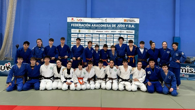 Escuela Ibón en la Copa de España de Binéfar Escuela Ibón en la Copa de España de Binéfar