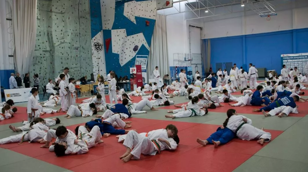 Calentamiento de alevines y benjamines