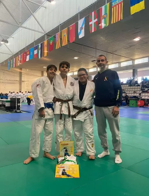 Club Judo Binéfar y Tamarite en Copa de España de Montijo
