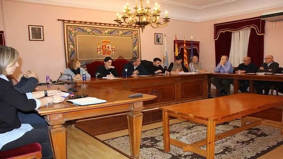 Pleno del Ayuntamiento de Sariñena. Pleno del Ayuntamiento de Sariñena.