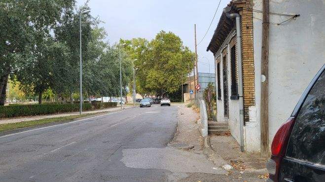 Tramo donde se ubica Casa Coiduras, que se va a demoler, para iniciar la remodelación del paseo Lucas Mallada Tramo donde se ubica Casa Coiduras, que se va a demoler, para iniciar la remodelación del paseo Lucas Mallada
