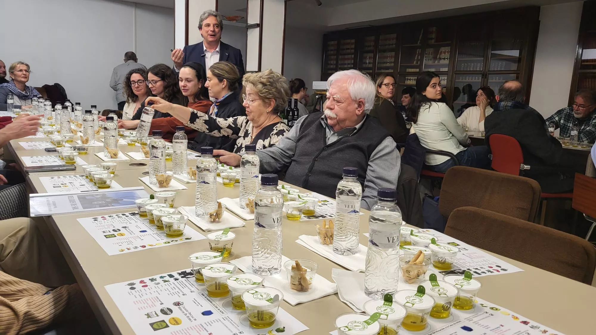 Jornada sobre el aceite de oliva en el Colegio de Médicos de Huesca