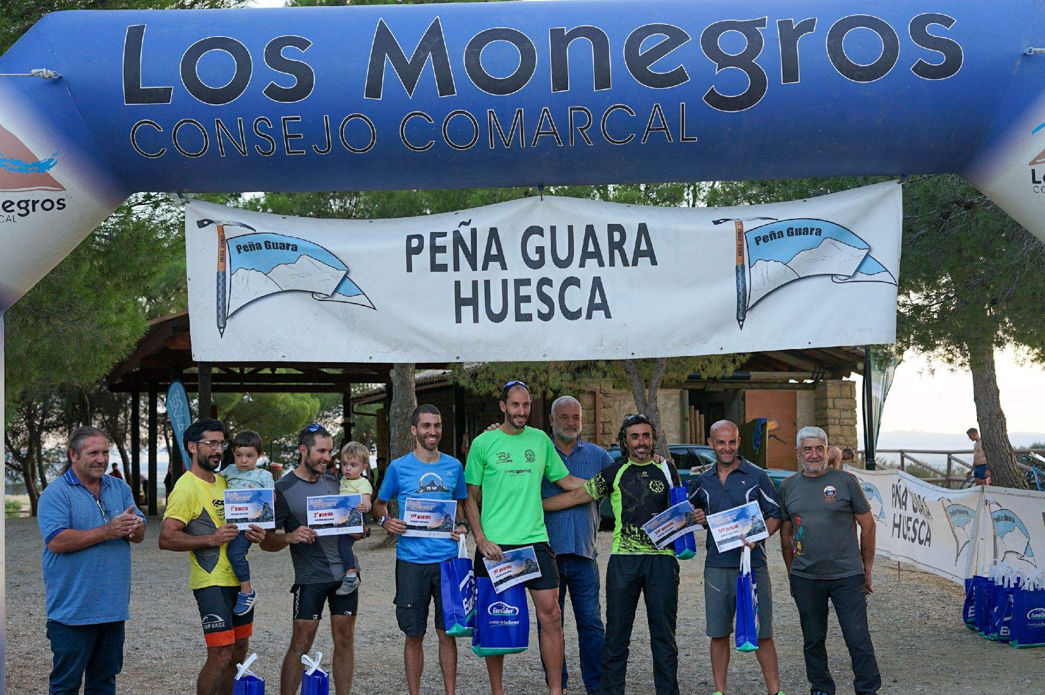 Podium de la categoría Aventura Masculina 