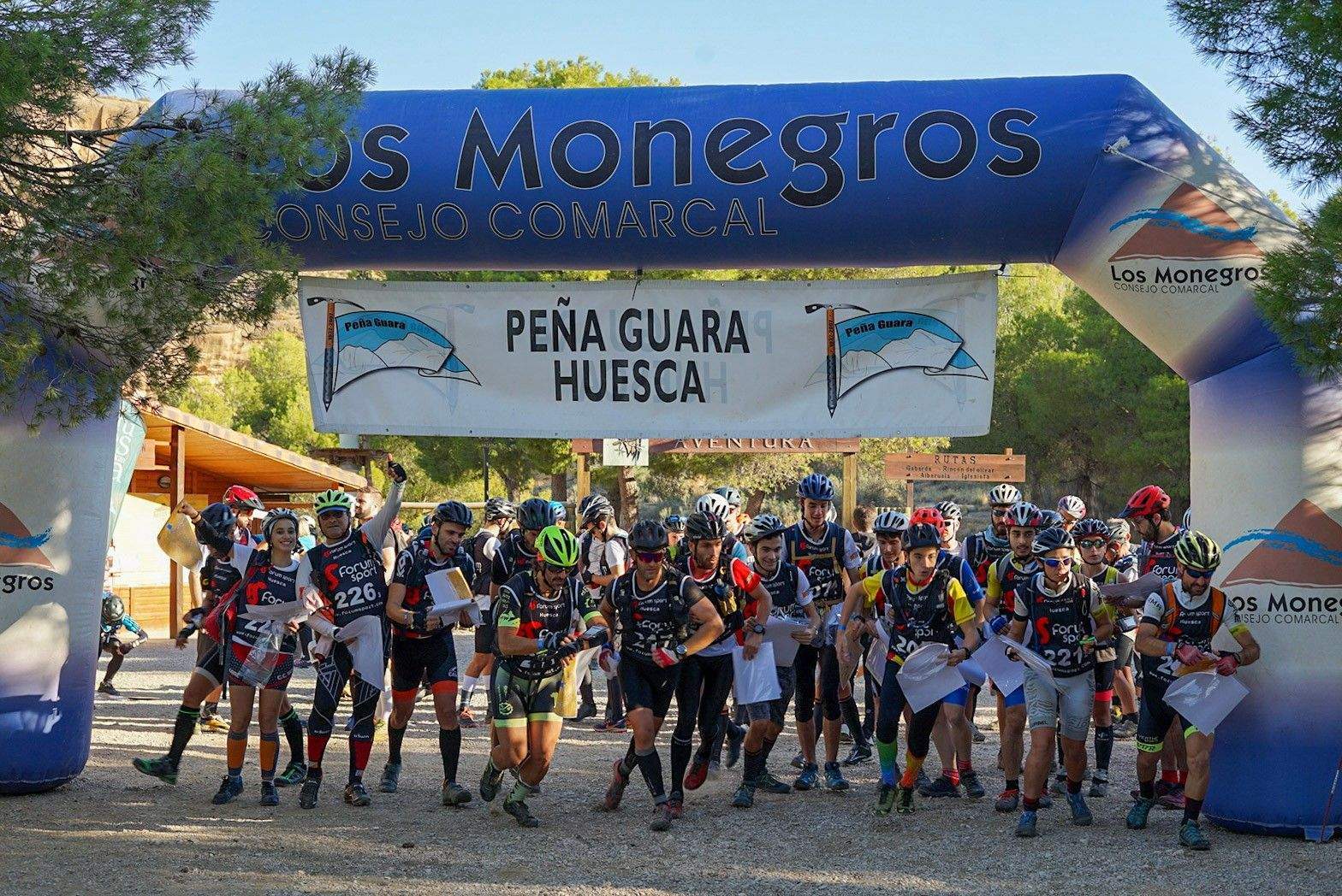 Salida de la prueba en Gabarda Aventura
