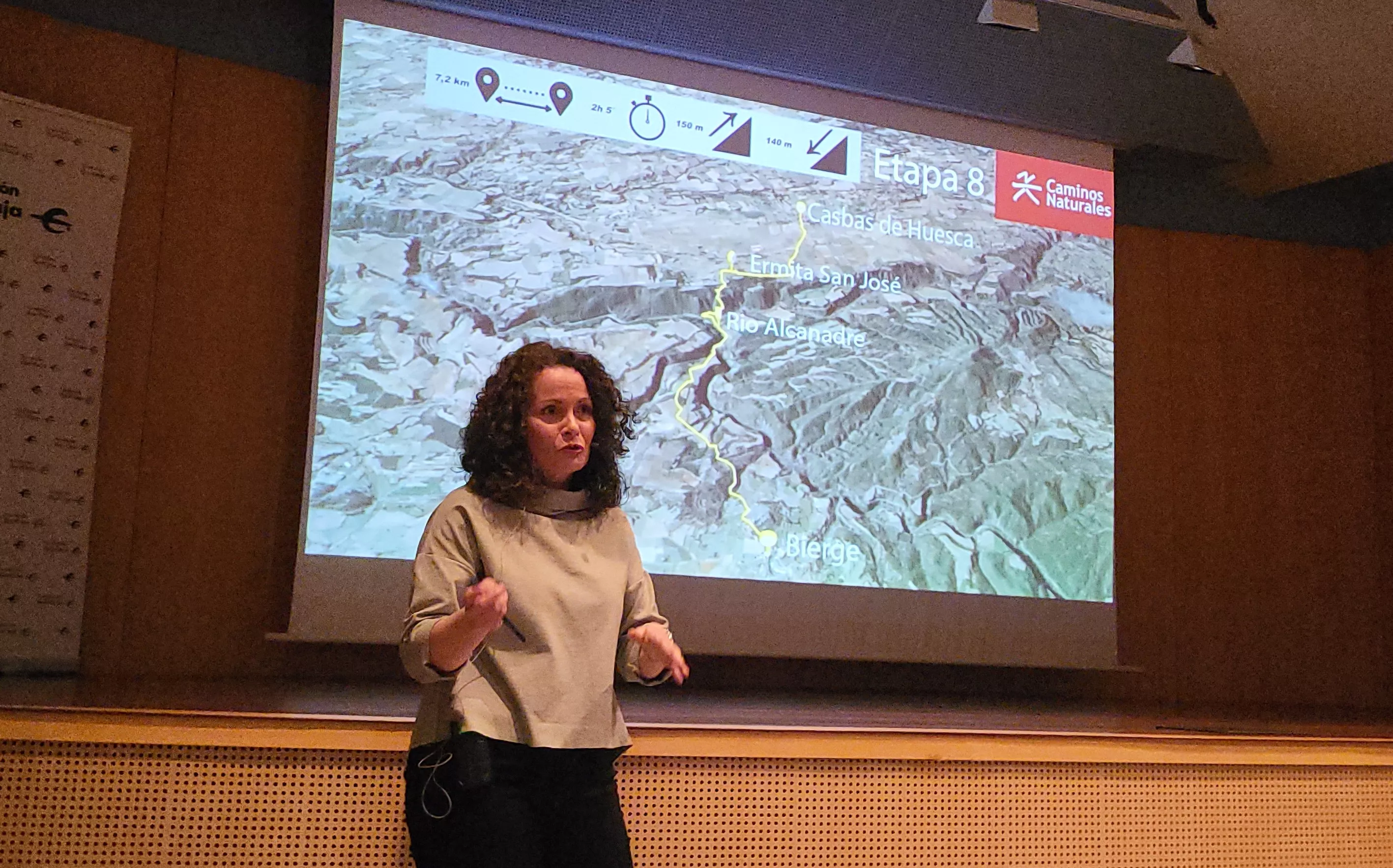 Rosa Torralba ha presentado los nuevos recursos turísticos de La Hoya. Foto Mercedes Manterola