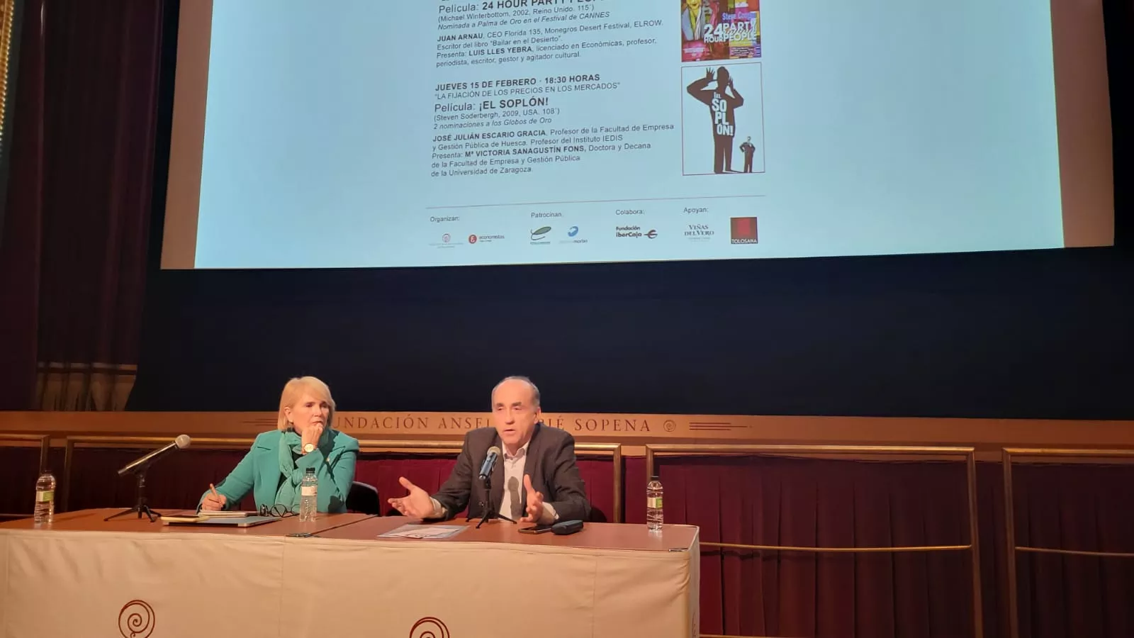 María Victoria Sanagustín y José Julián Escario tras la proyección de El Soplón y la fijación de precios