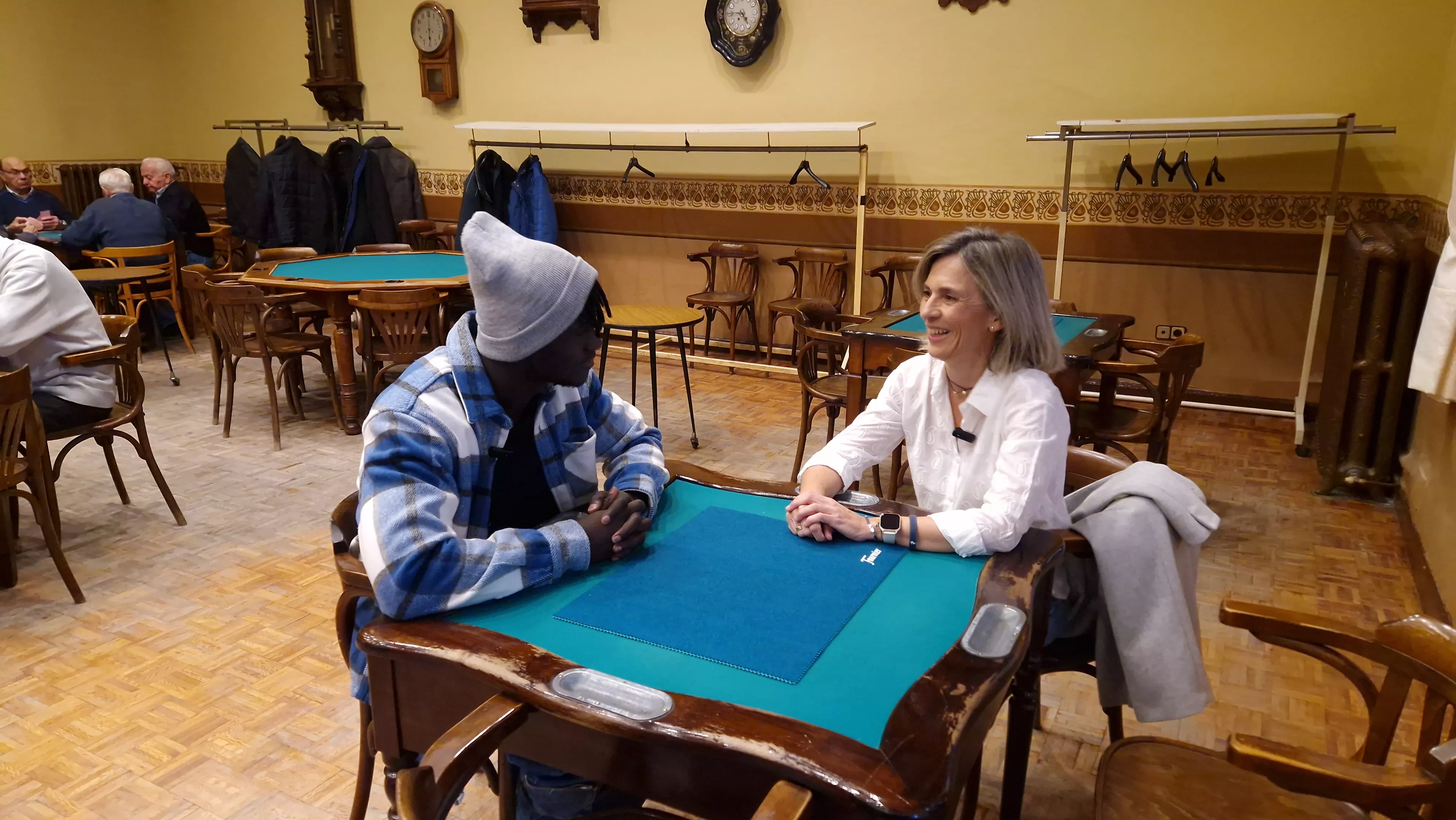 Campaña ¡Huesca, sí se puede! con Obeng y Martos. Foto Myriam Martínez