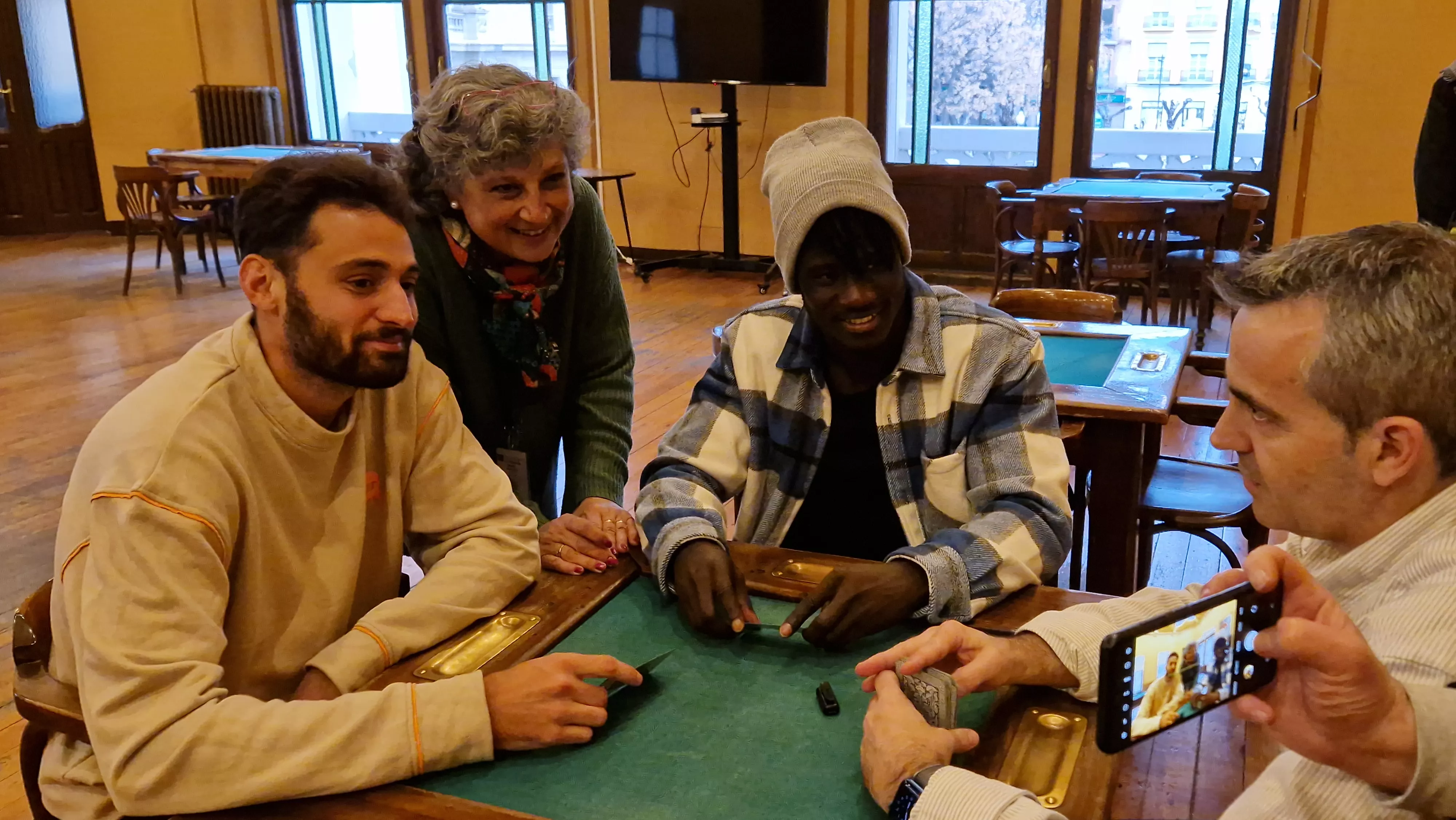 Campaña ¡Huesca, sí se puede! con Obeng y Martos. Foto Myriam Martínez