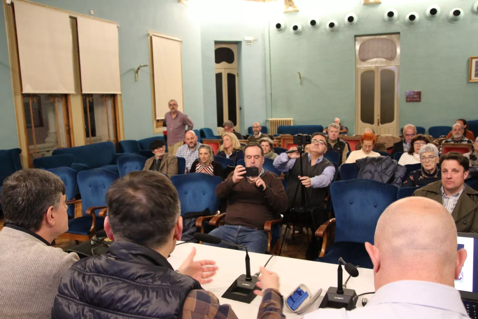 Presentación del libro De ETA a EH Bildu. Foto Carlos Neofato