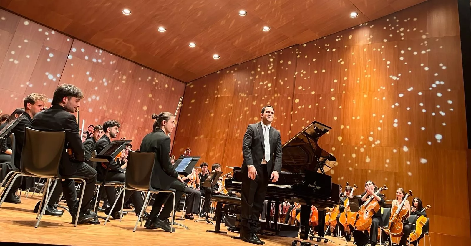 Alberto Menjón en el Palacio de Congresos de Huesca. Foto Mercedes Manterola