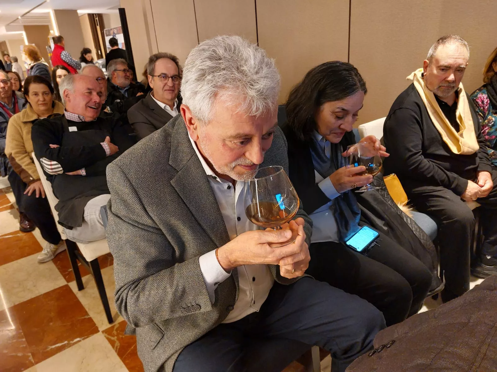 Mercado de la Trufa en Huesca el domingo