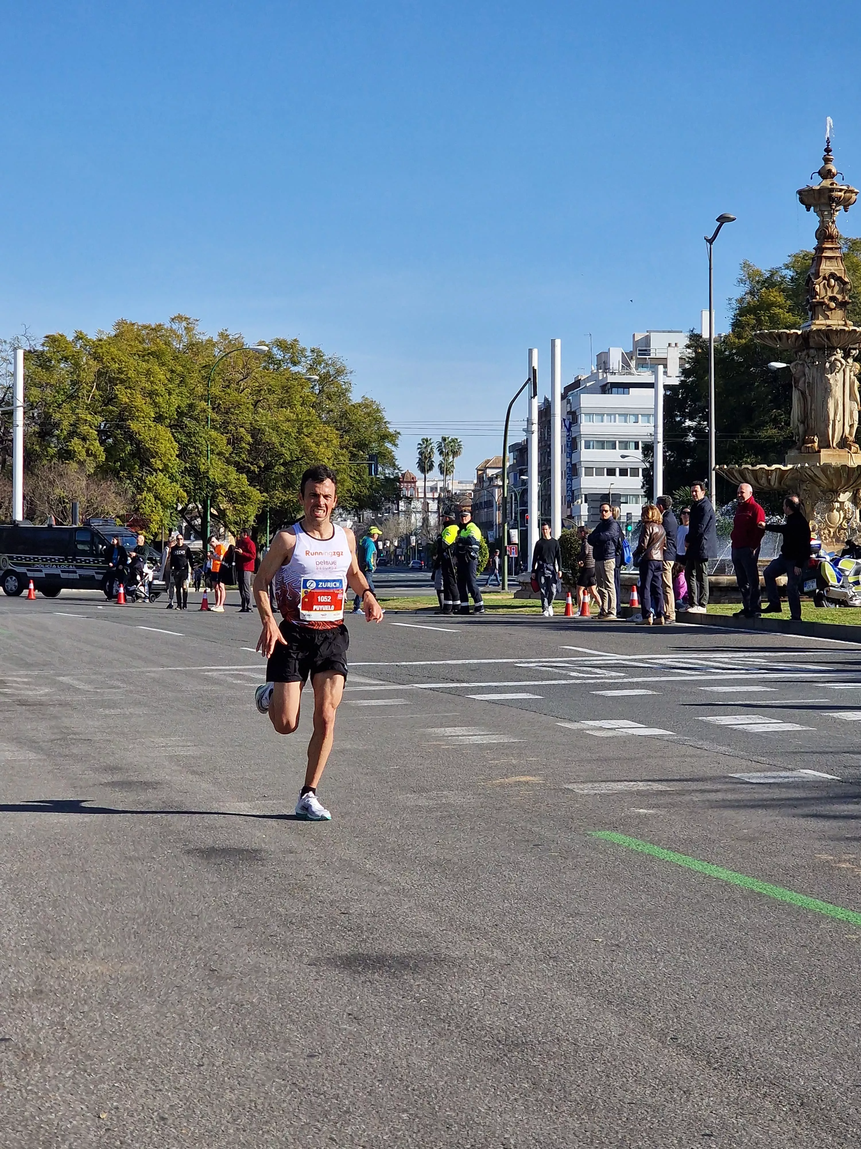 Alberto Puyuelo, en el maratón de Sevilla.
