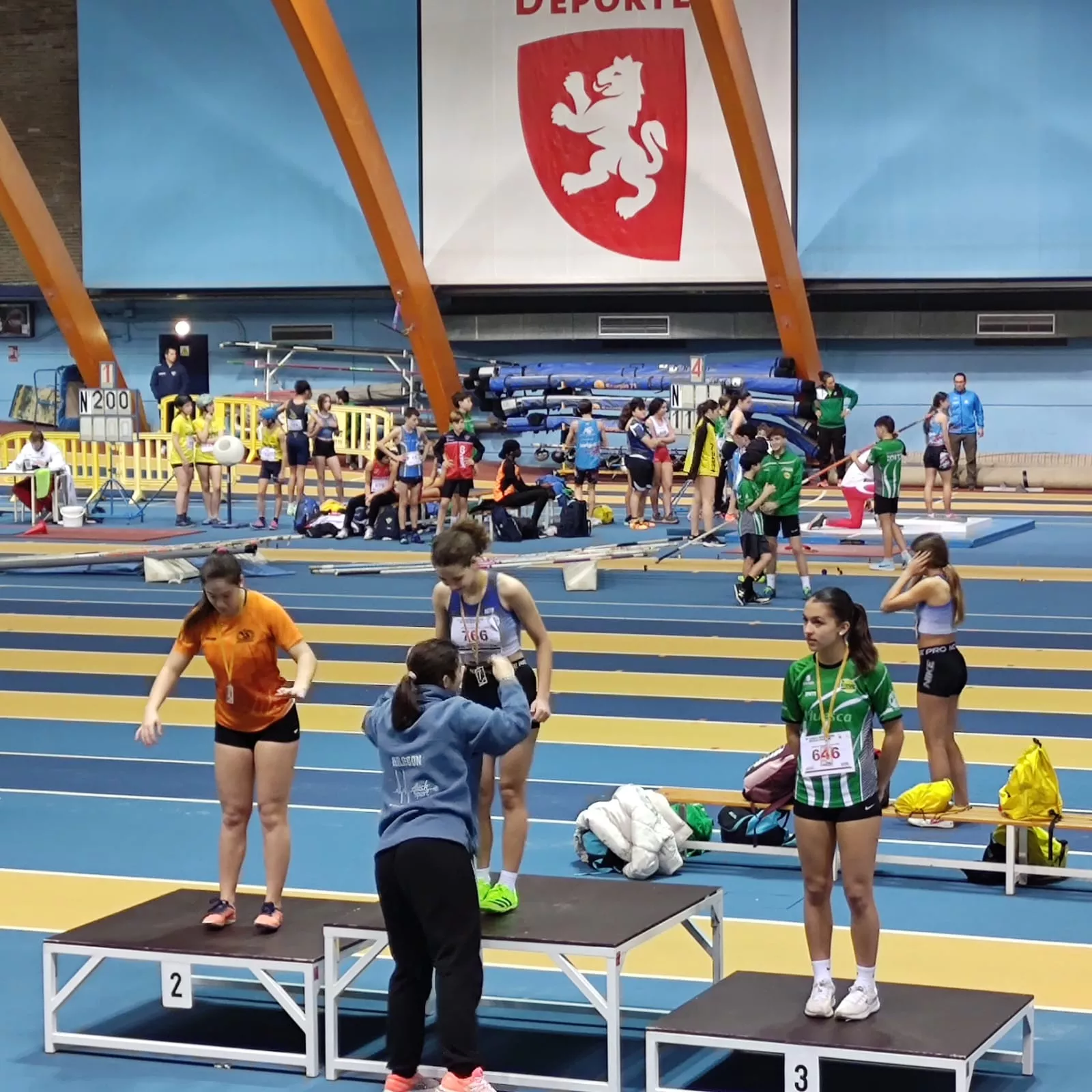 Ainhoa Pardinilla, oro en 60 lisos.