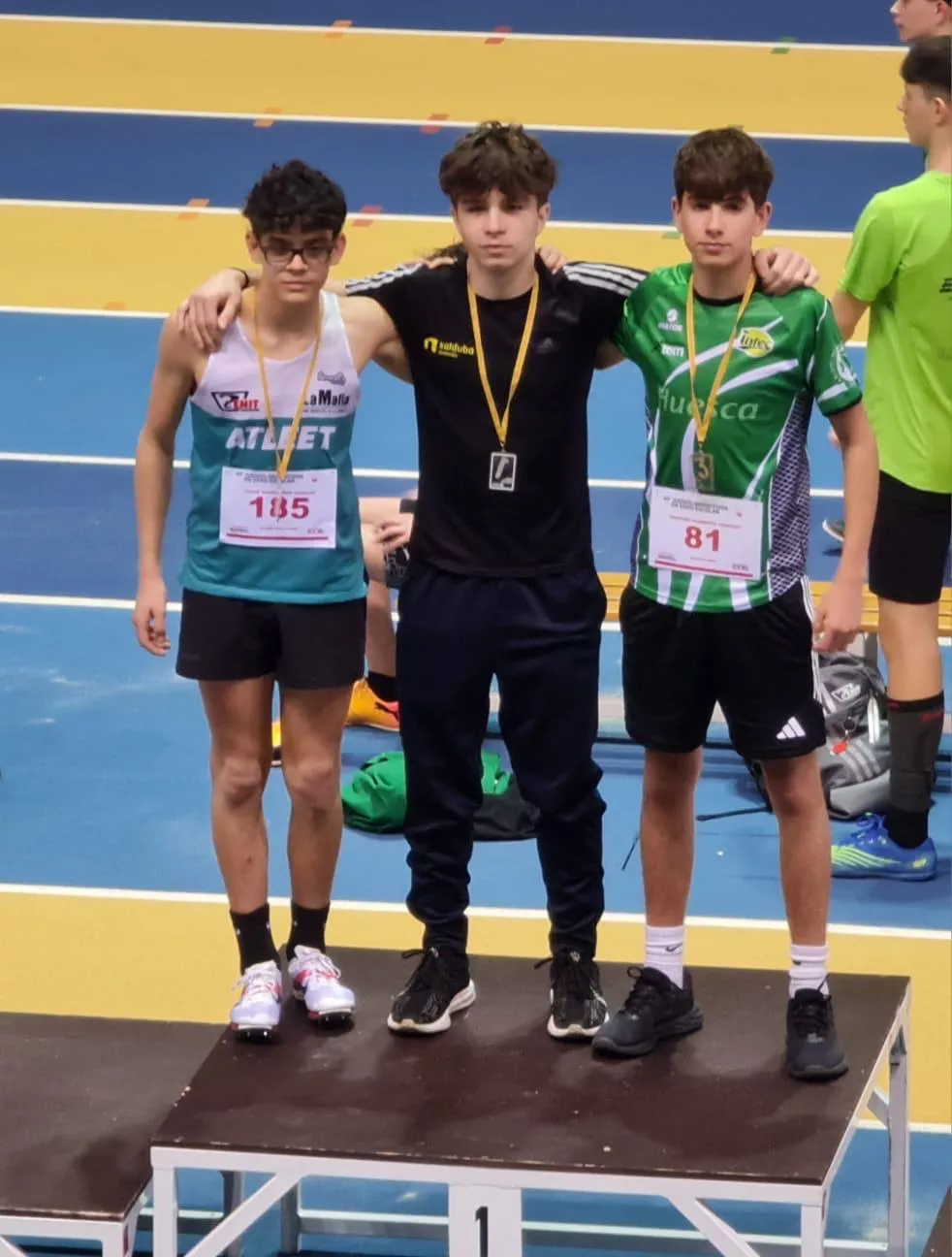 Enrique Clemente, bronce en 600