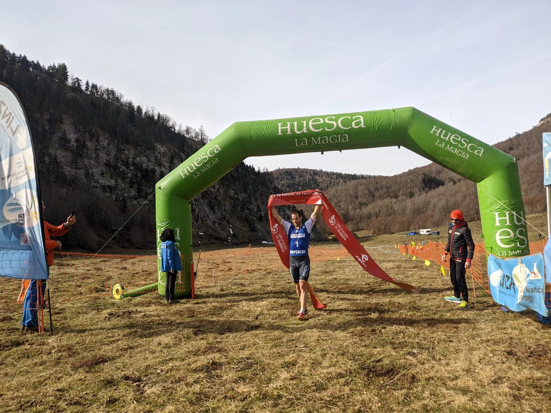 Campeonato de España de triatlón de invierno en Ansó.