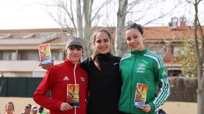 Leire Ramón (GMS), a la izquierda, segunda Sub-18 en Calatayud- Leire Ramón (GMS), a la izquierda, segunda Sub-18 en Calatayud-
