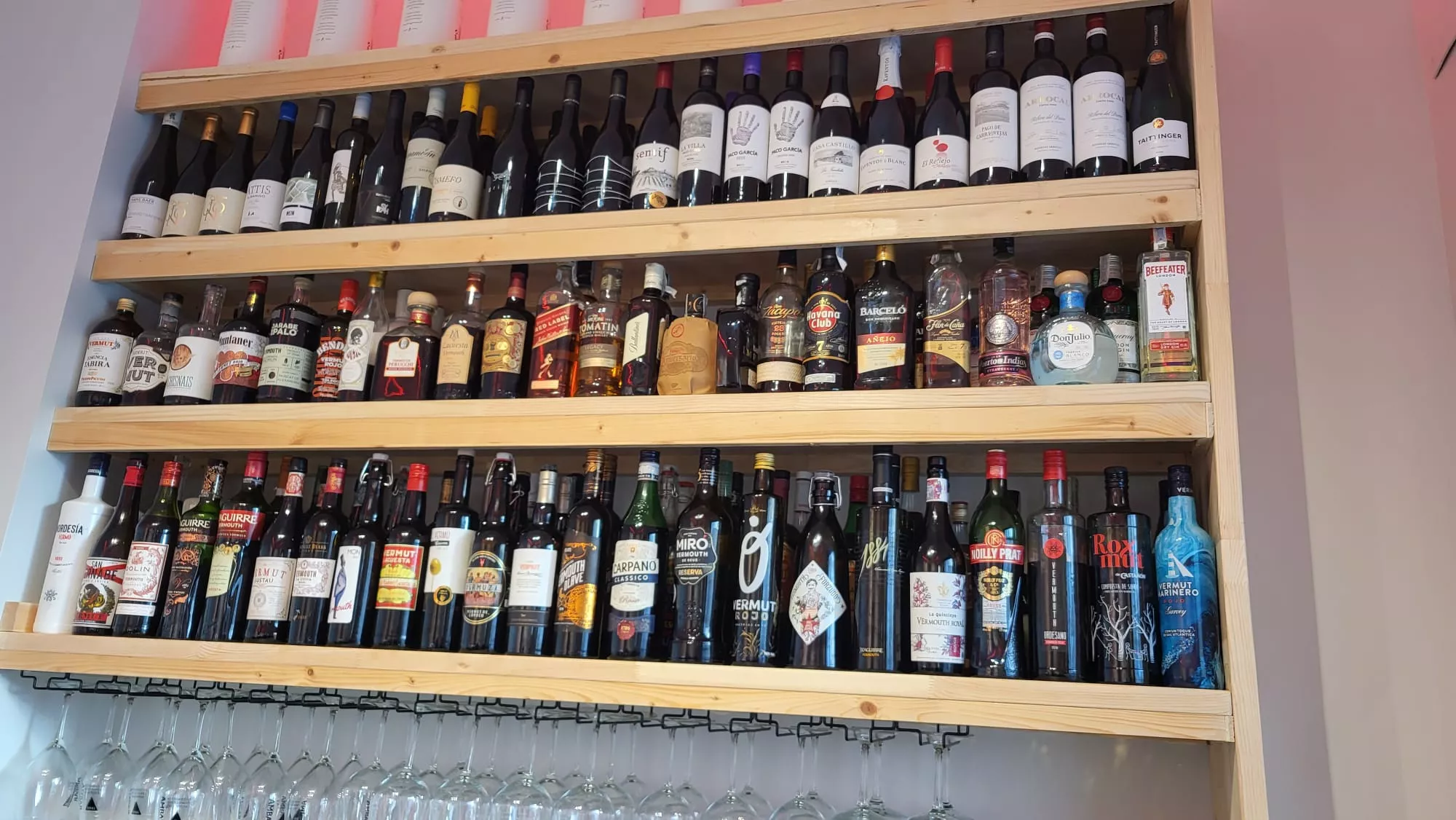 Brrutal, vermutería-milagro de pequeño tamaño en Huesca