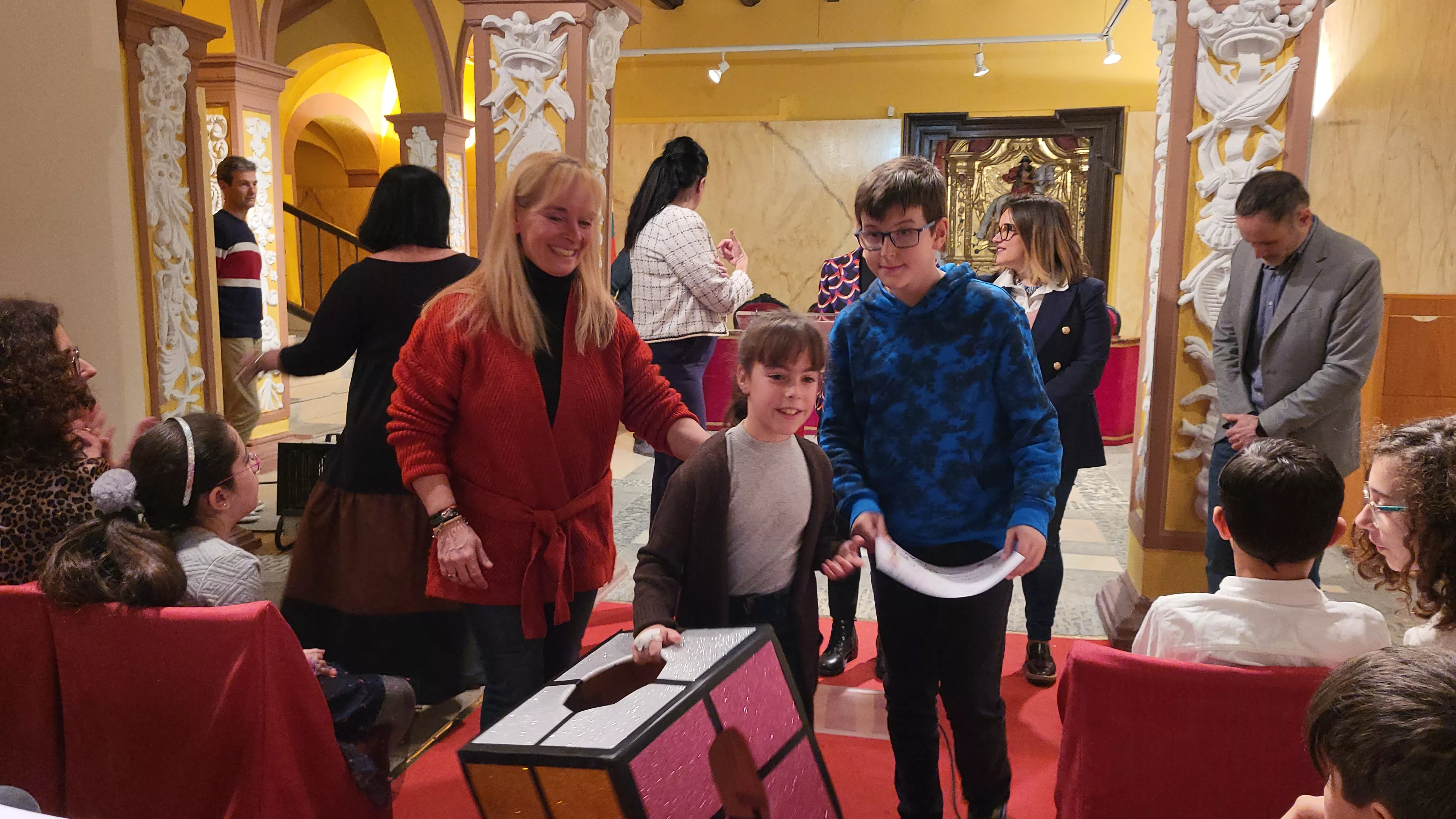 Segundo premio a la Comparsa Infantil Mejor Ataviada para Peña Recreativa 10 D’ Agosto.  Foto Mercedes Manterola