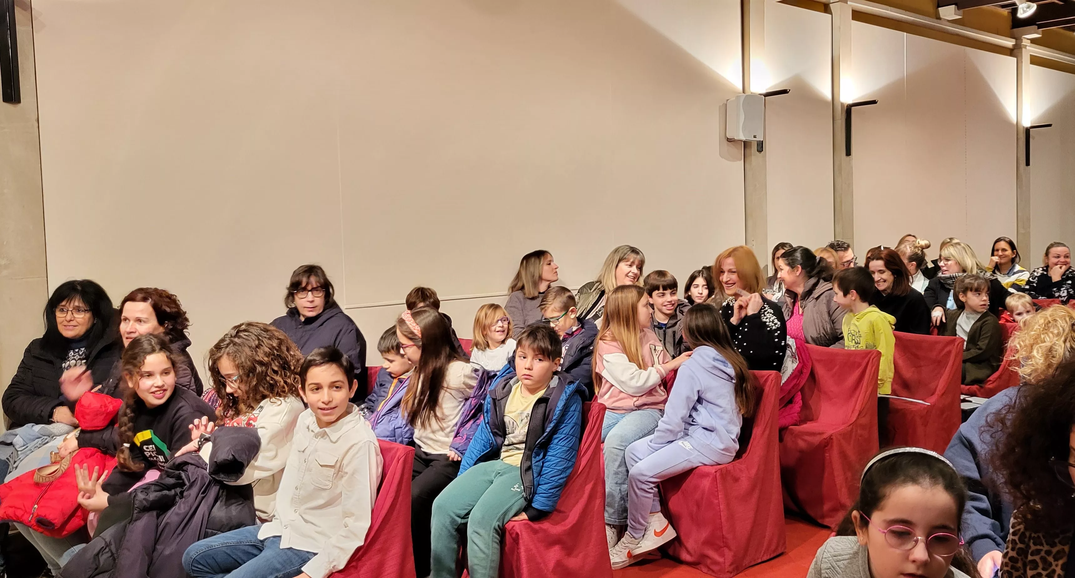 Entrega de premios del Carnaval 2024 de Huesca. Foto Mercedes Manterola