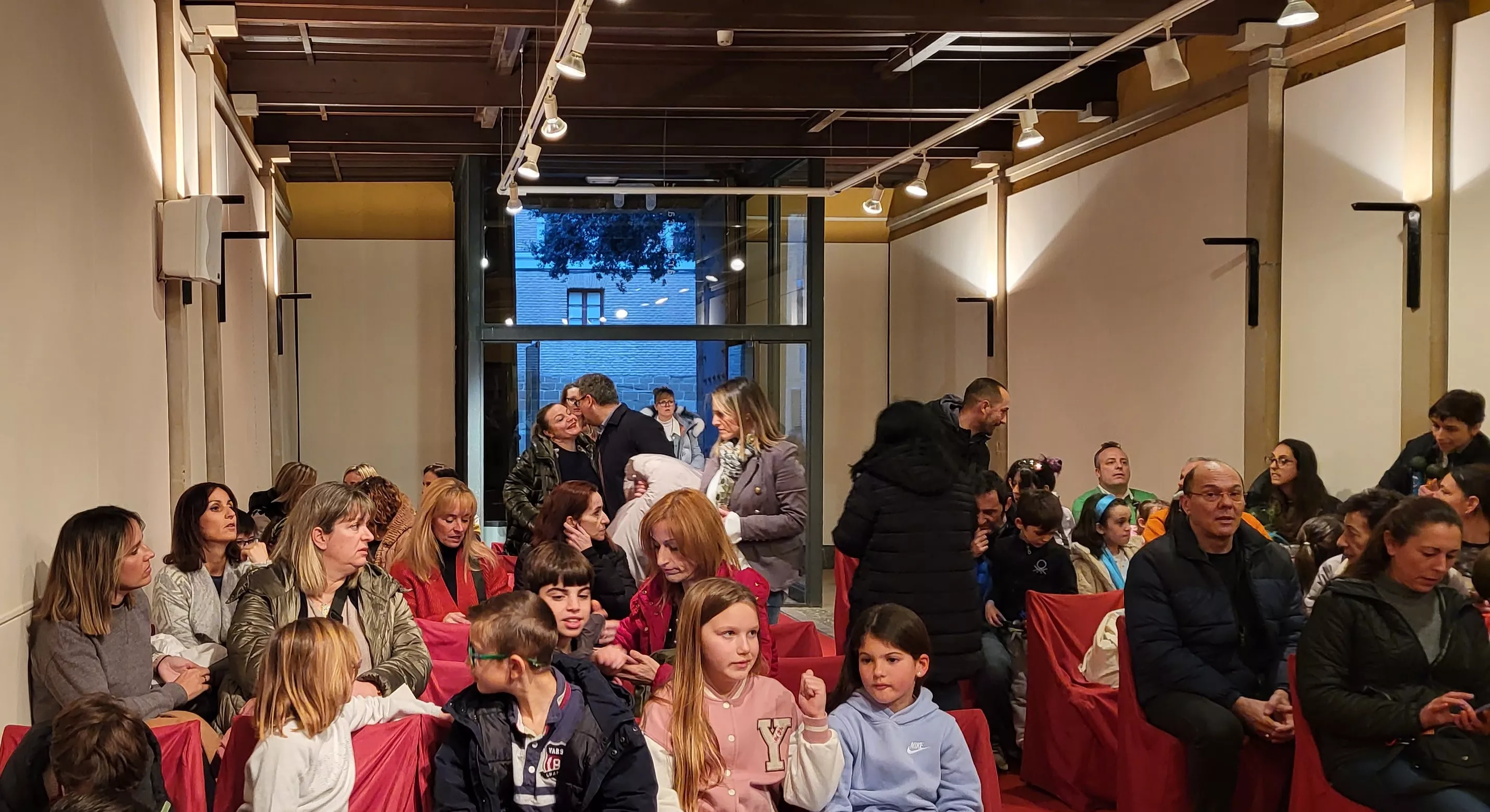 Entrega de premios del Carnaval 2024 de Huesca. Foto Mercedes Manterola