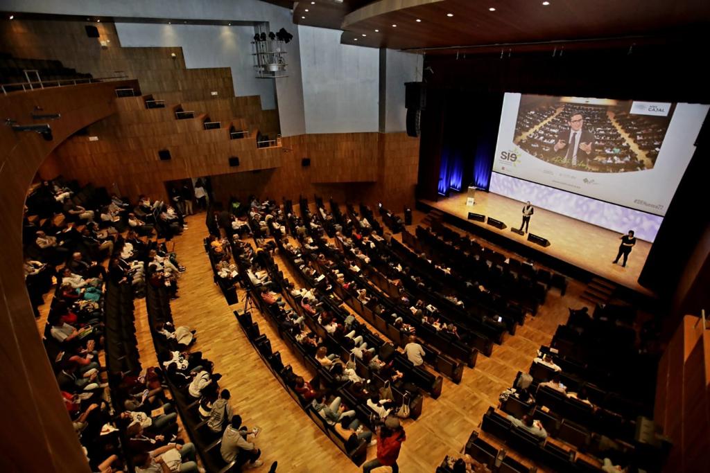 Más de 500 personas participan en un SIE centrado en la neurociencia y en Ramón y Cajal