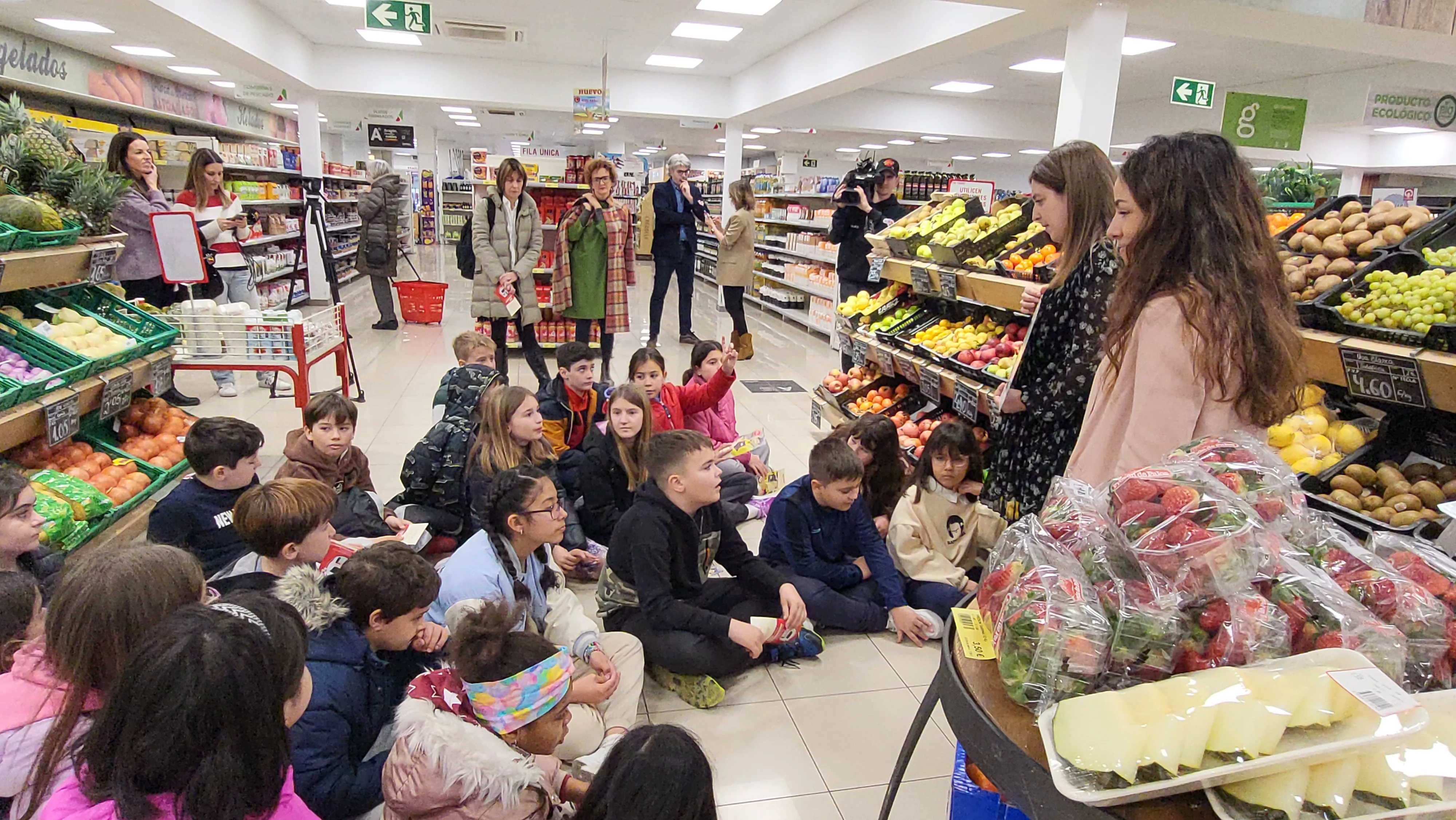 Actividad "Vamos al Súper" de Supermercados Altoaragón en Huesca. Foto Mercedes Manterola