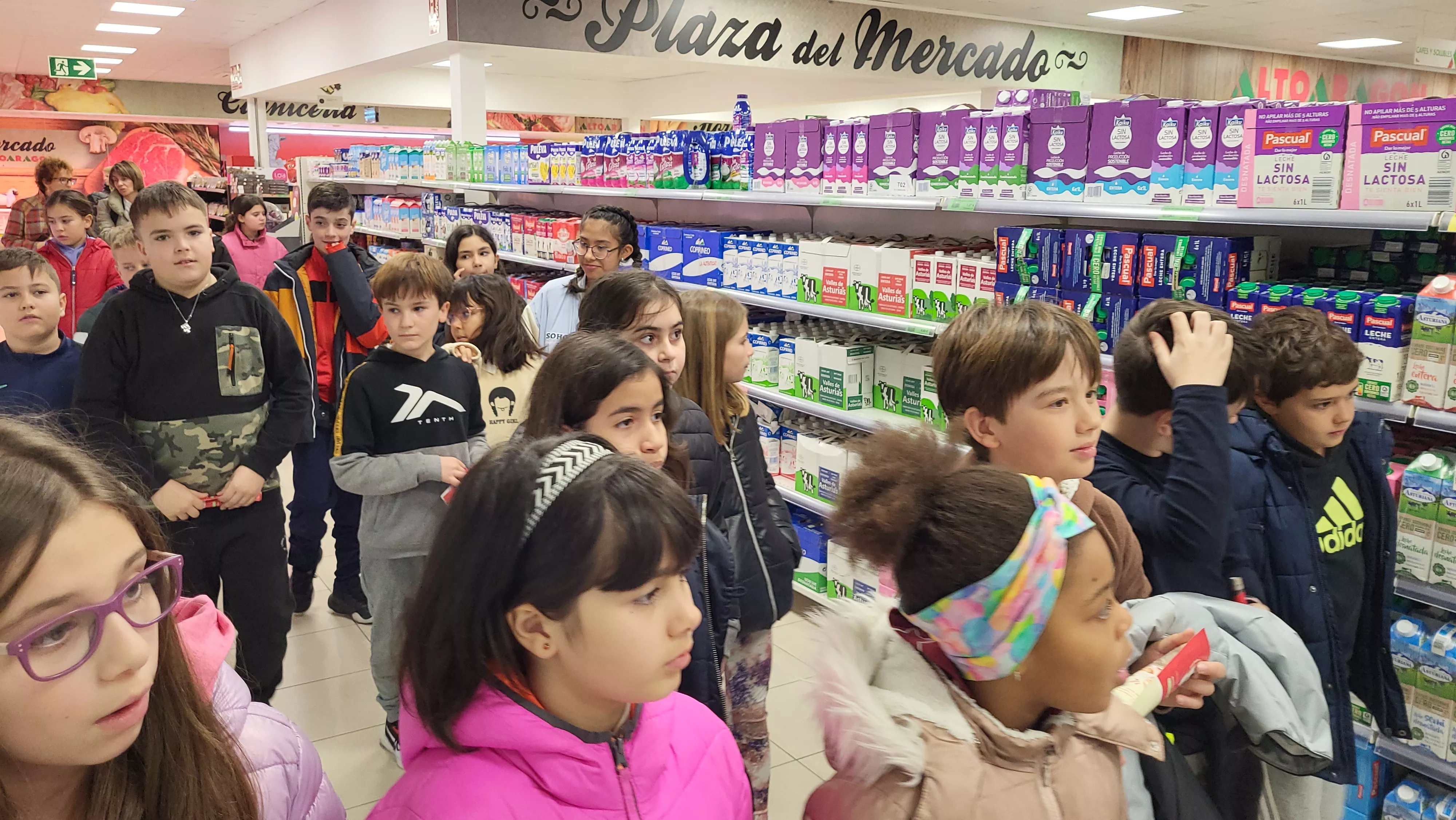 Actividad "Vamos al Súper" de Supermercados Altoaragón en Huesca. Foto Mercedes Manterola