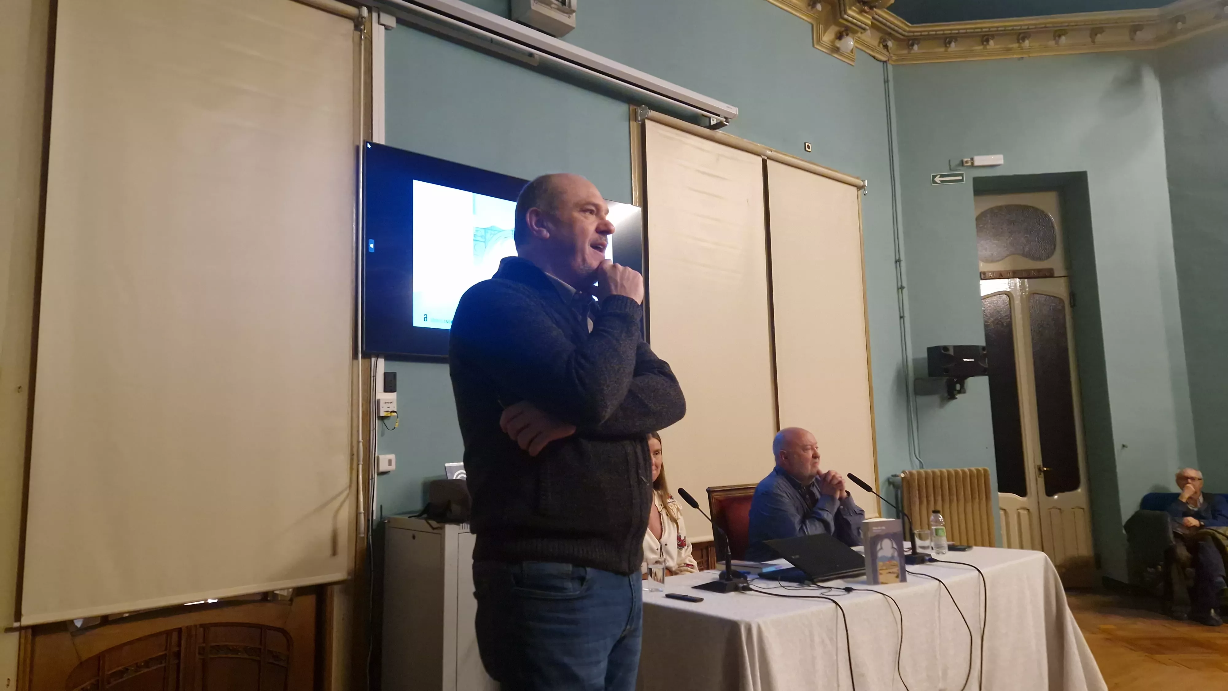 Chusé Raúl Usón. Marta Borraz presenta Años de Vida en el Casino de Huesca. Foto Myriam Martínez 