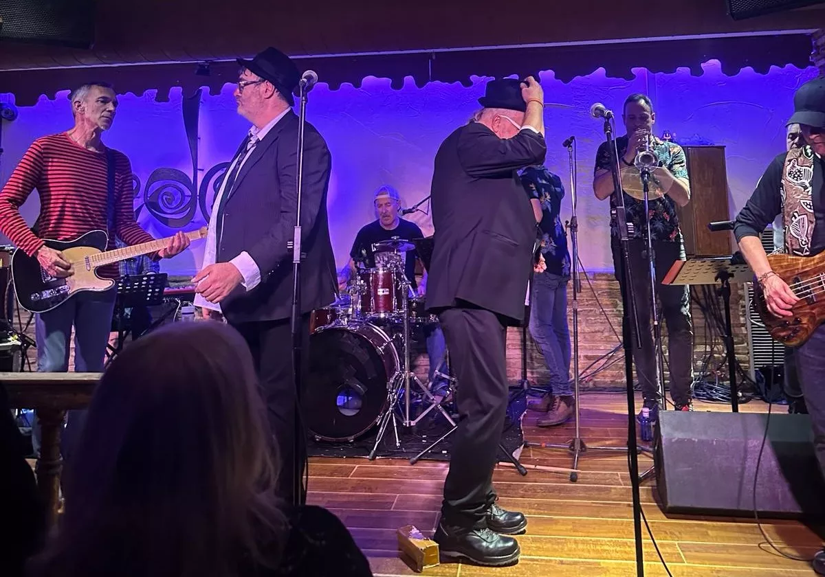 Escoria Oriental en El Edén 