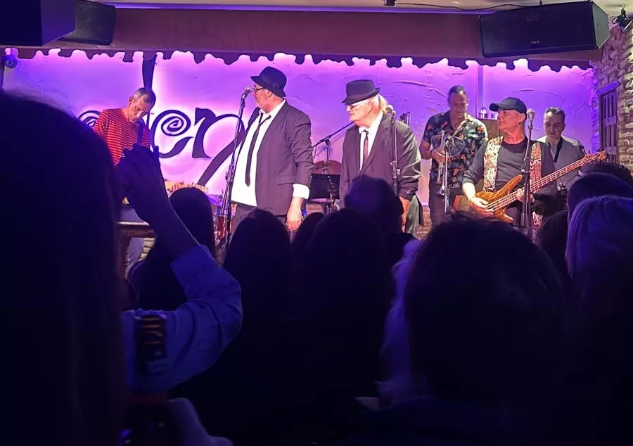 Escoria Oriental en El Edén 