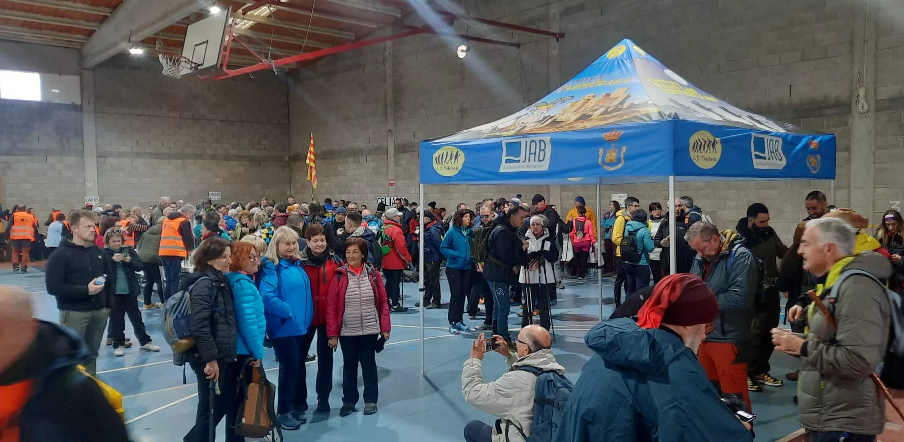 VII Caminata en la Flor del Almendro de Ayerbe. 