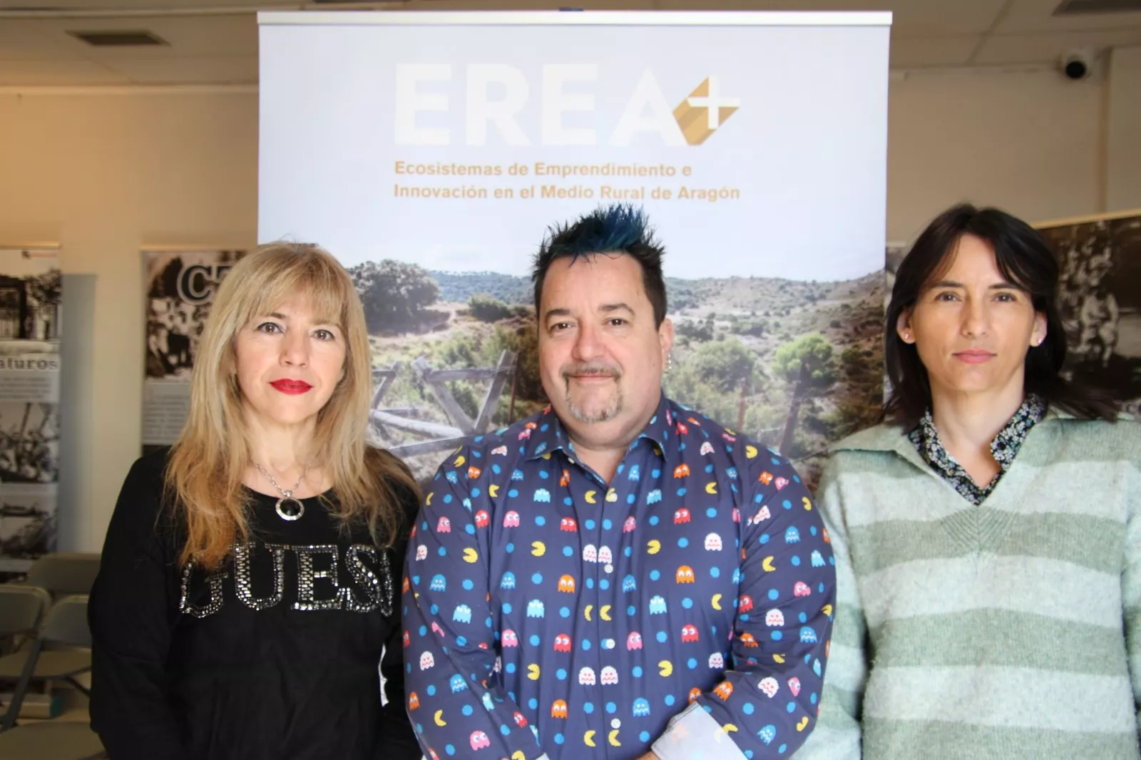 Charla de Daniel García Nieto en Robres. Foto Carlos Neofato