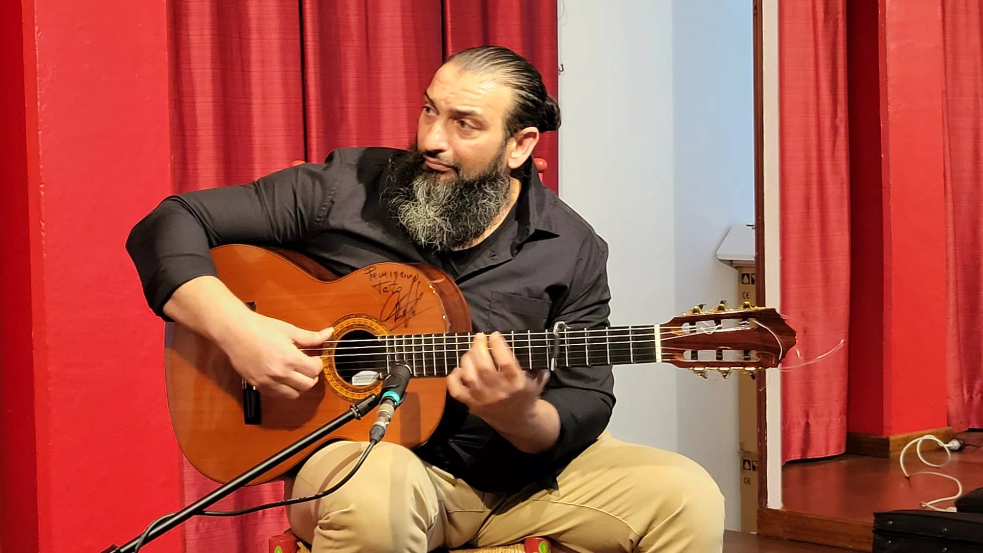 Vermú Flamenco de la Casa de Andalucía con Ayre y Teto Giménez