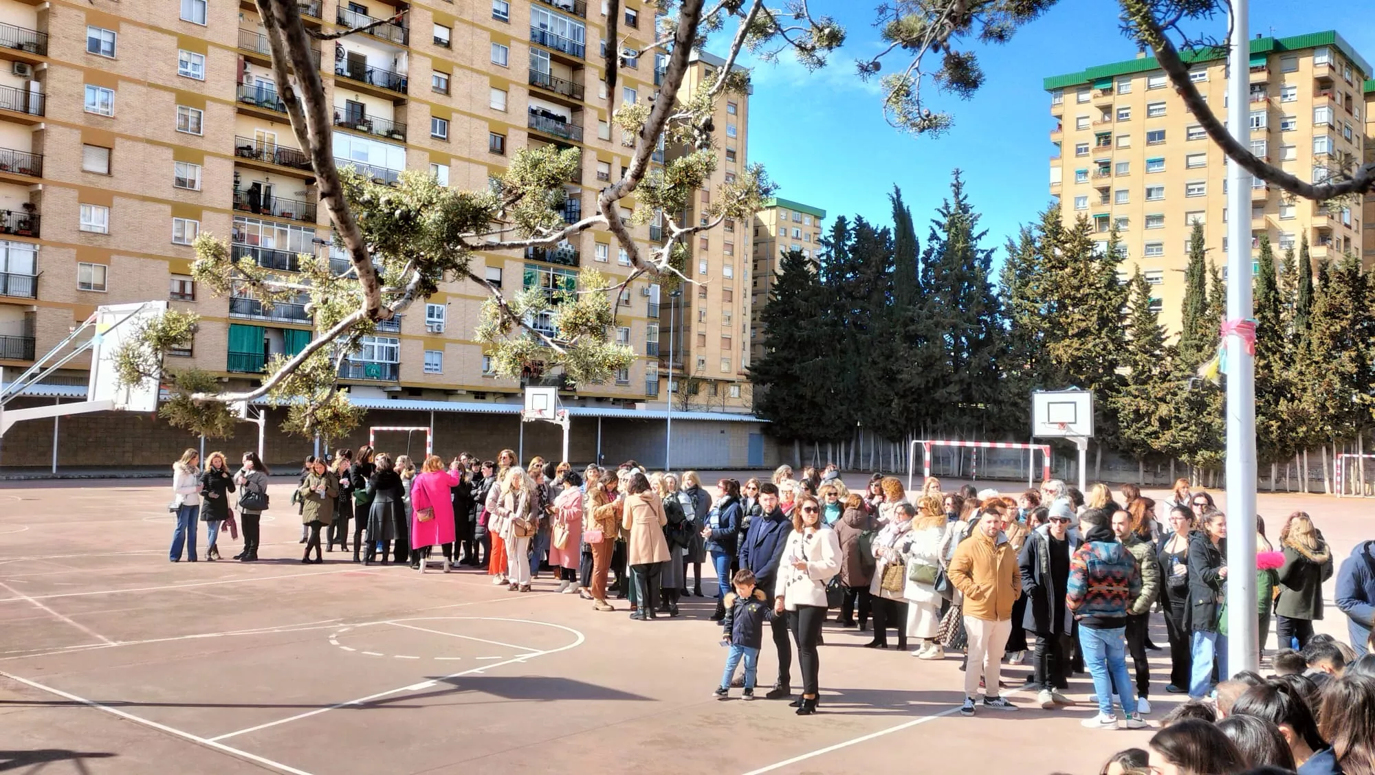 Celebración del 50 aniversario del colegio Santa Rosa de Huesca.
