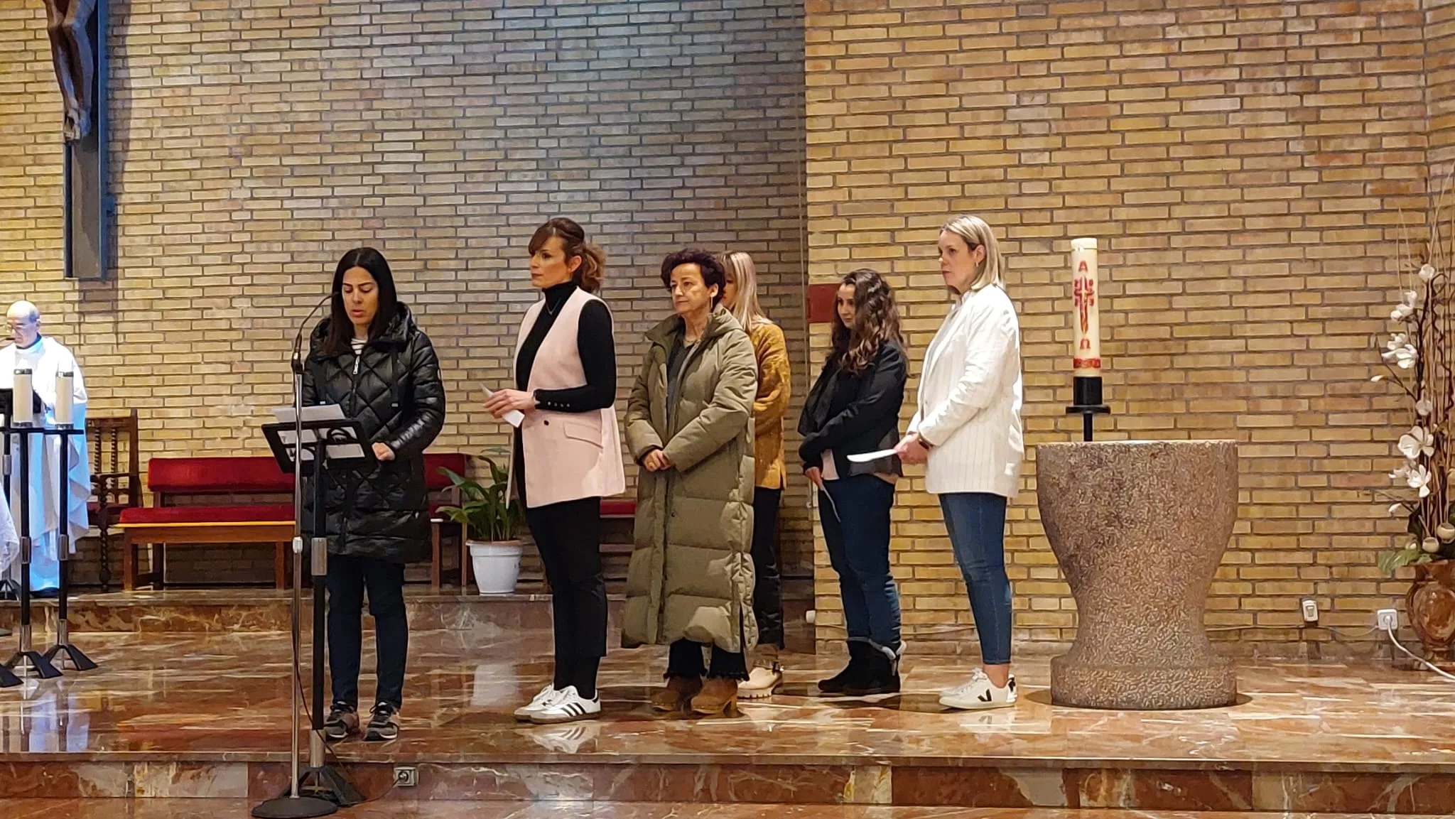 Celebración del 50 aniversario del colegio Santa Rosa de Huesca.