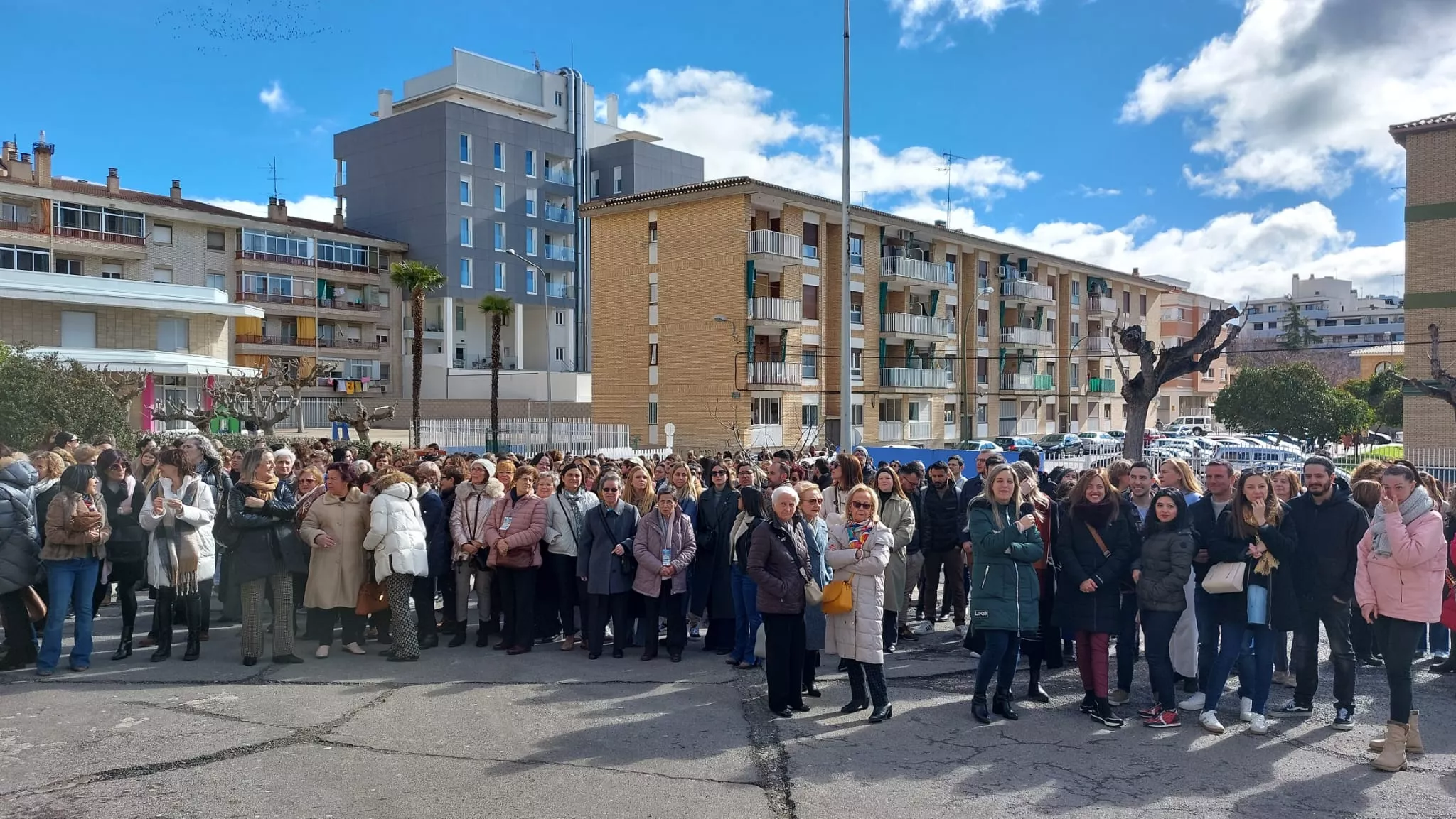 Celebración del 50 aniversario del colegio Santa Rosa de Huesca.