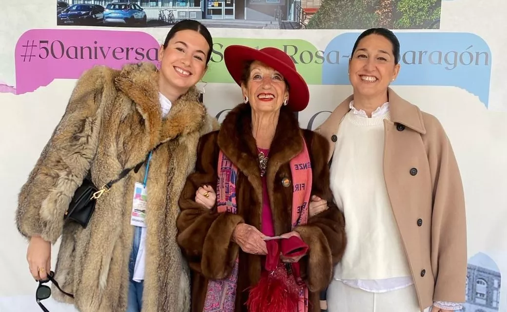 Celebración del 50 aniversario del colegio Santa Rosa de Huesca.