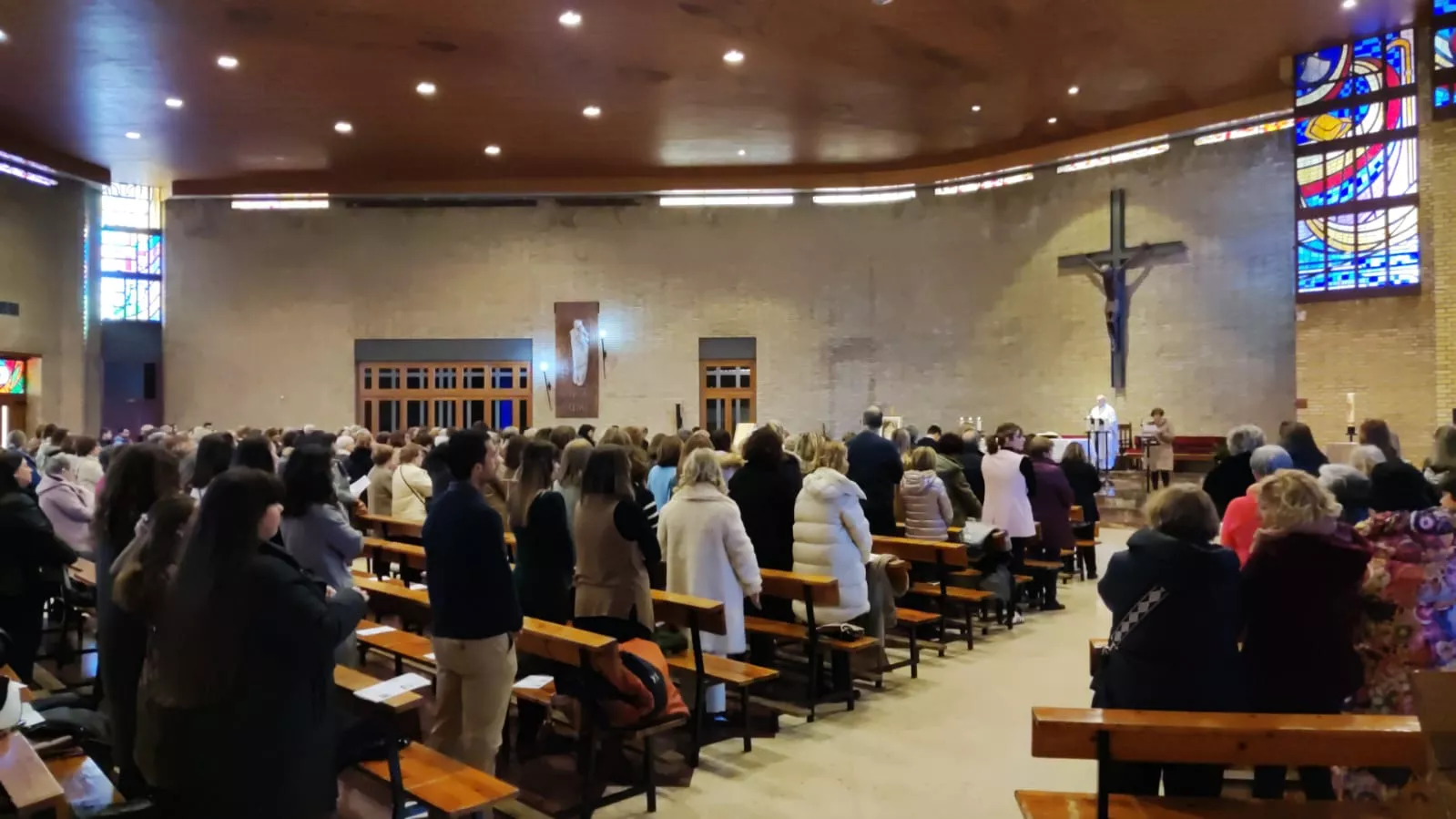 Celebración del 50 aniversario del colegio Santa Rosa de Huesca.