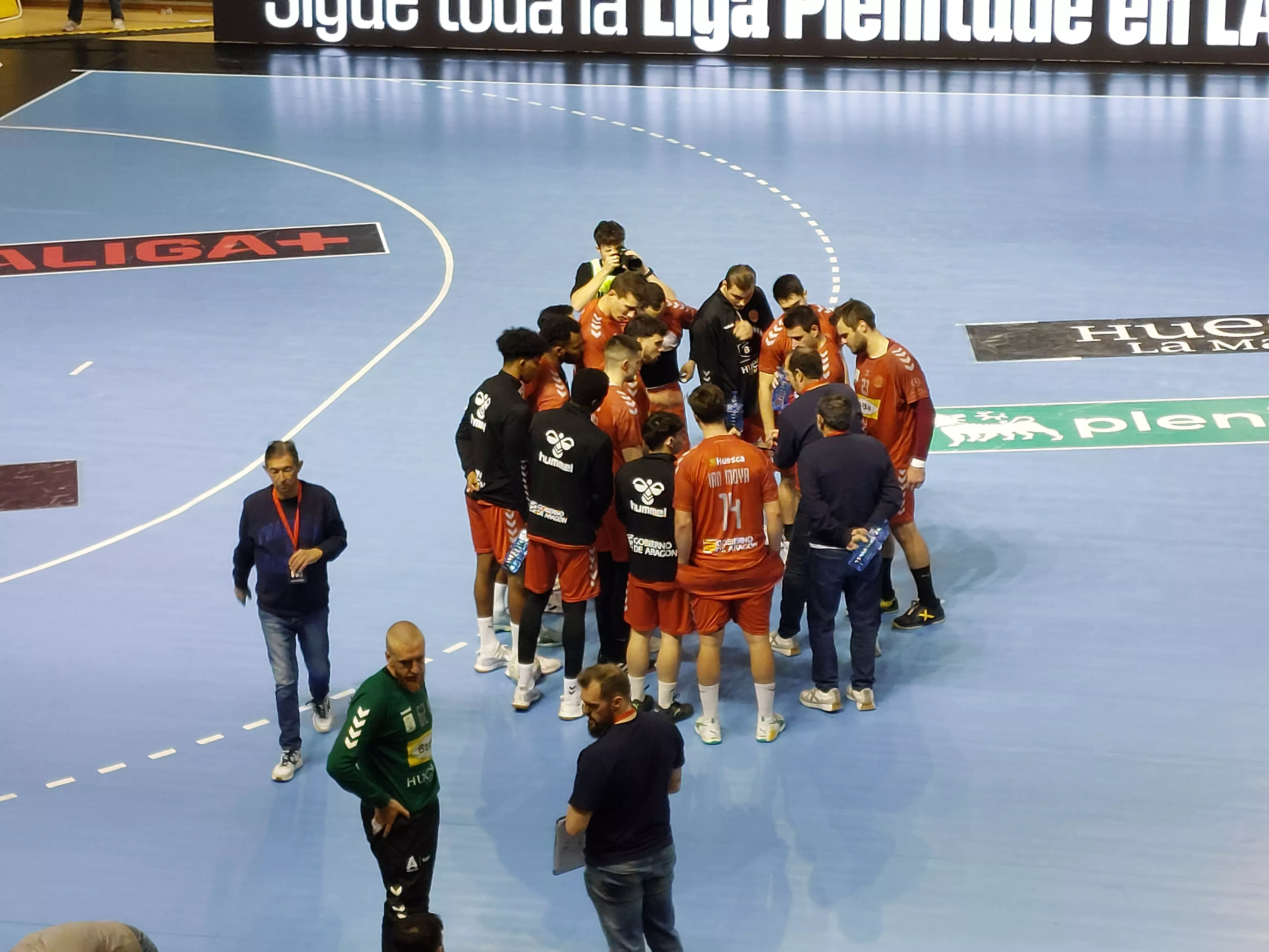 Presentación de la cantera de Balonmano Huesca