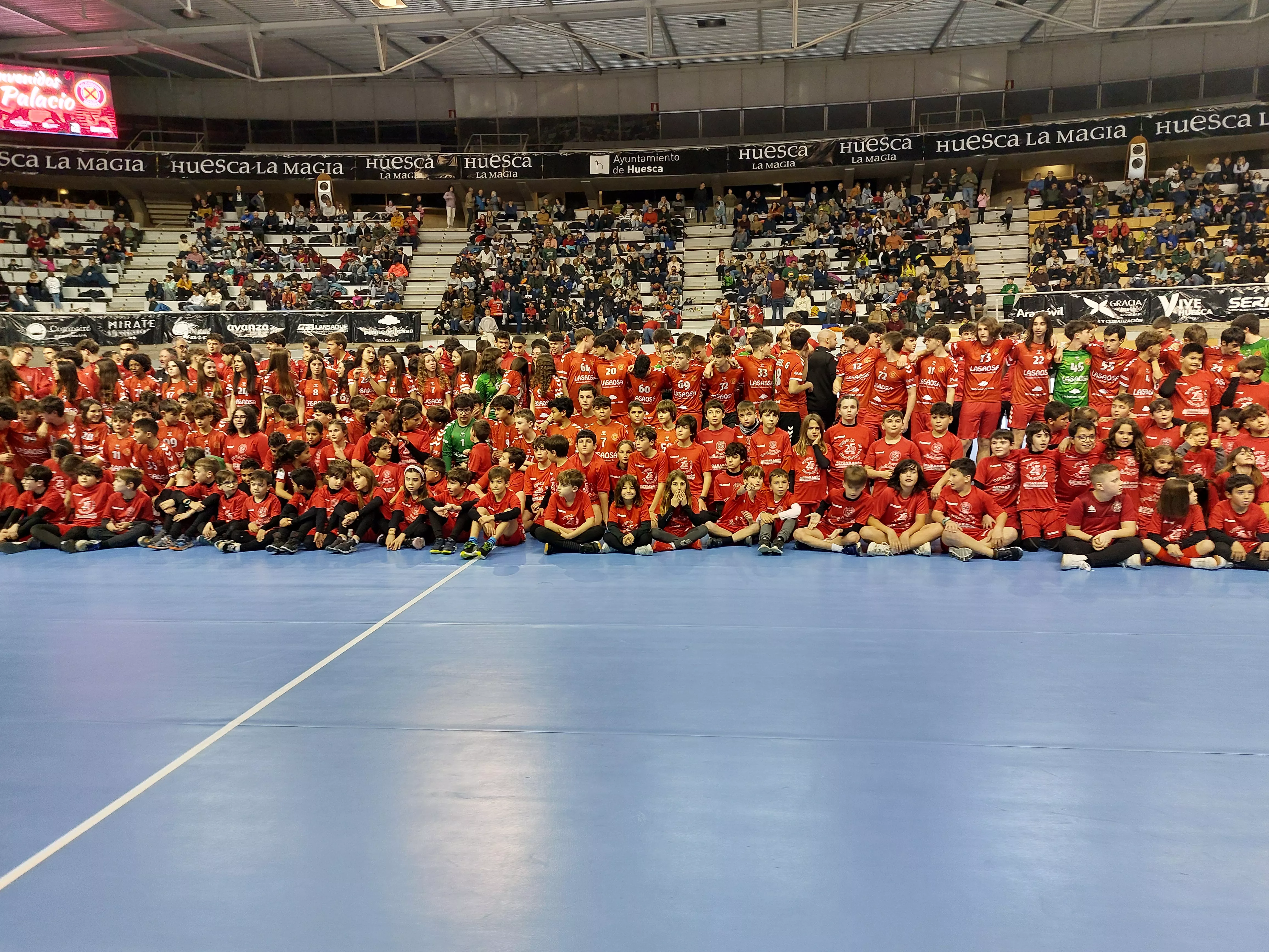Presentación de la cantera de Balonmano Huesca