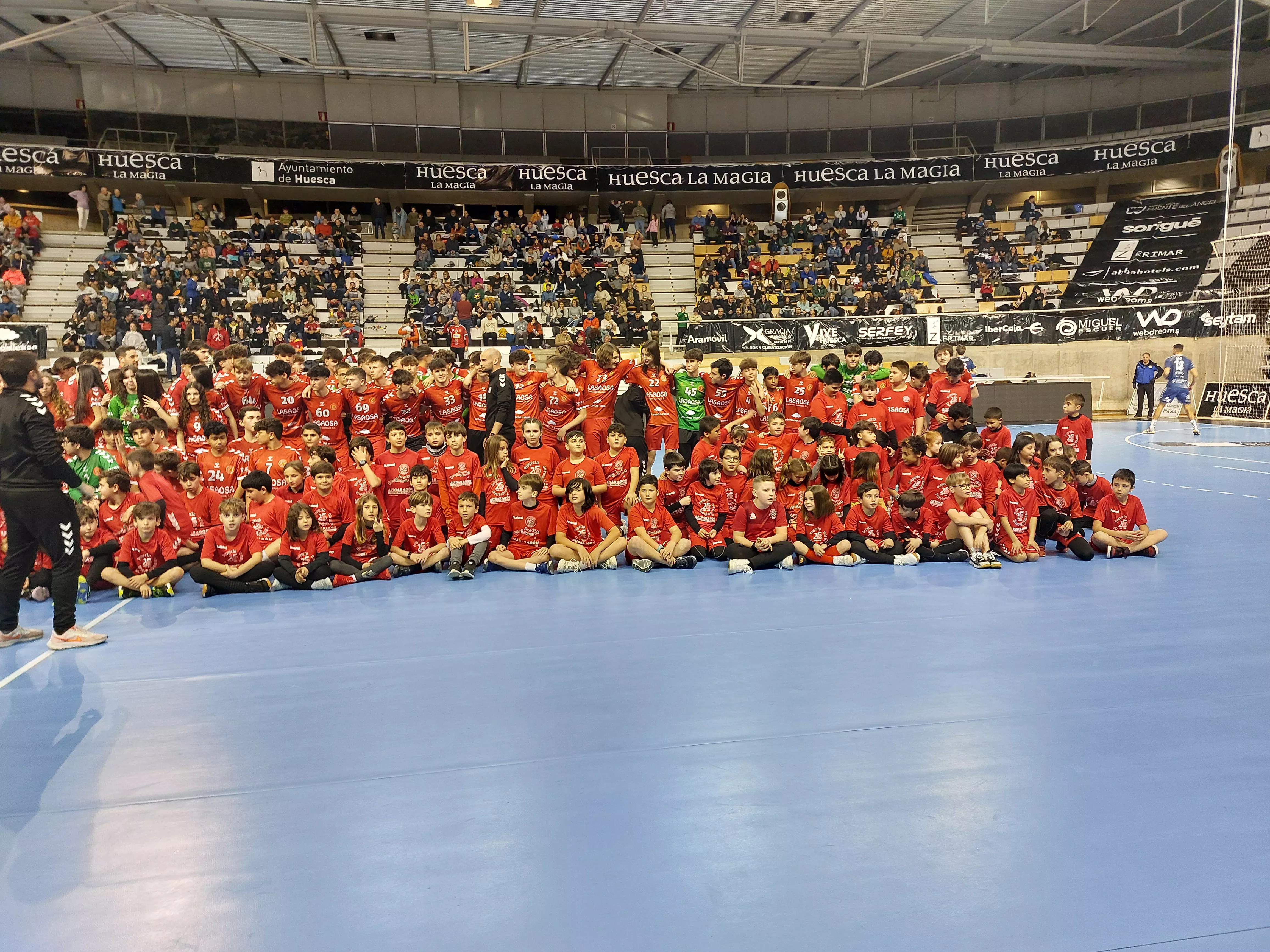 Presentación de la cantera de Balonmano Huesca