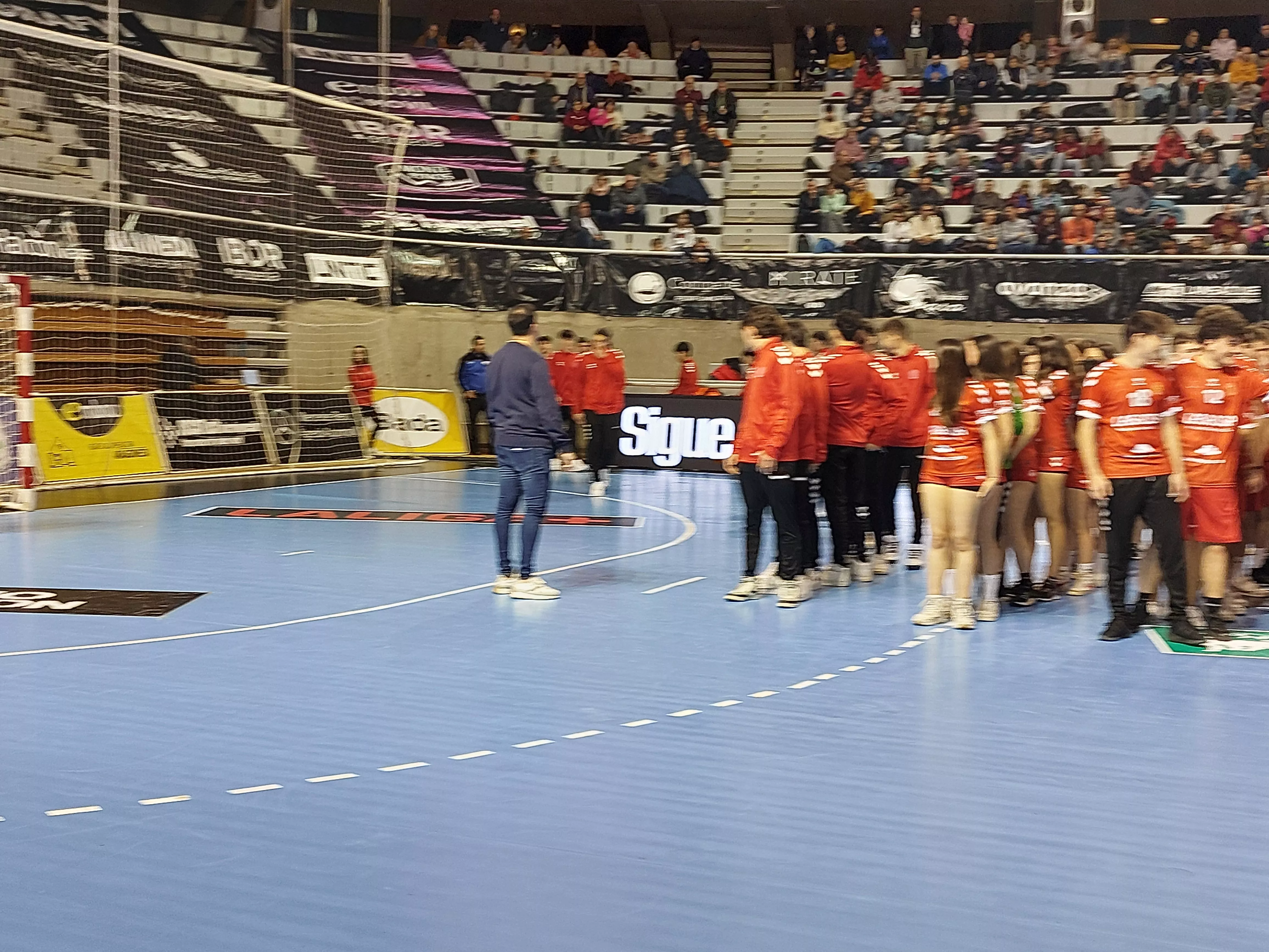 Presentación de la cantera de Balonmano Huesca