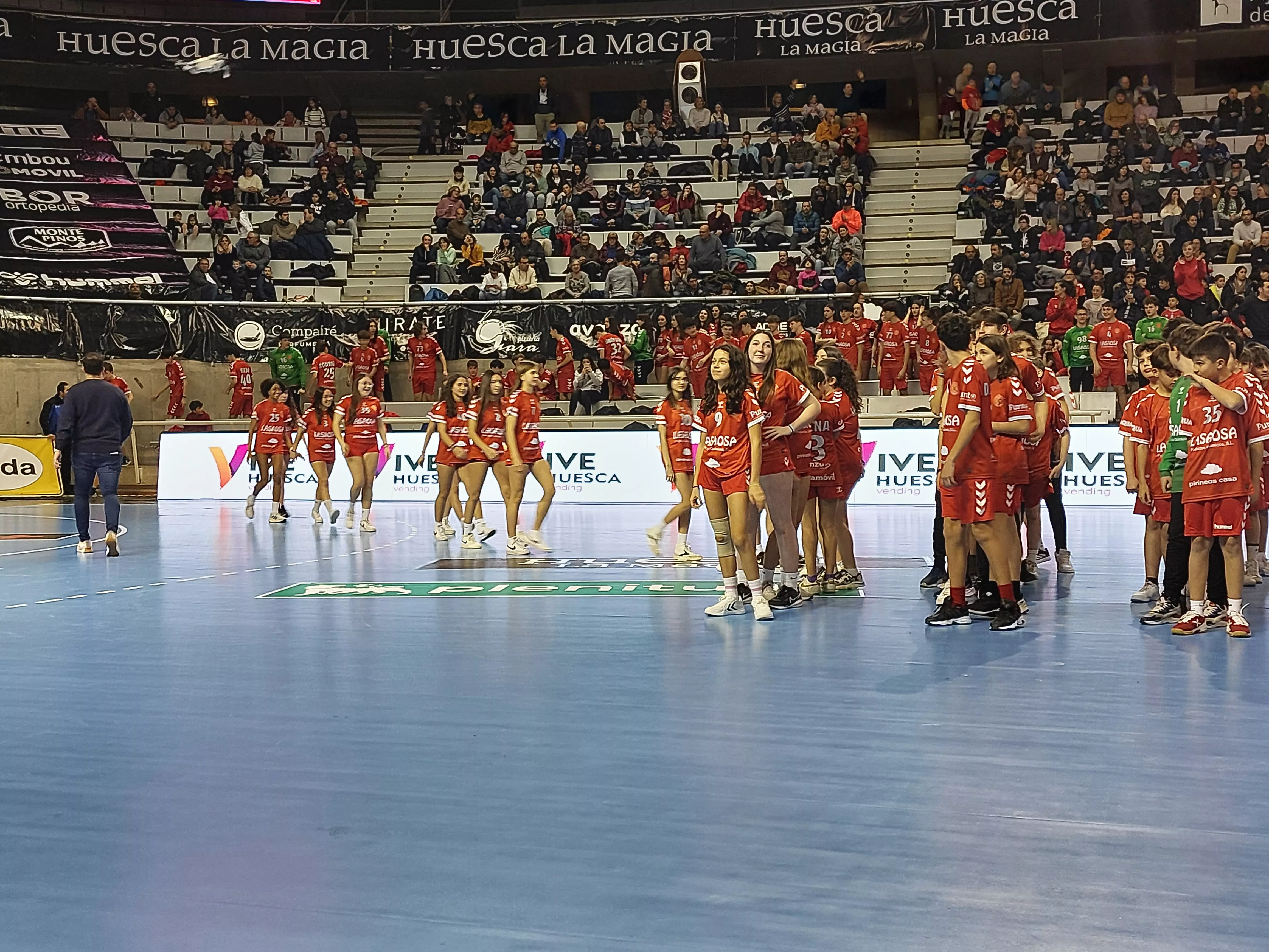 Presentación de la cantera de Balonmano Huesca