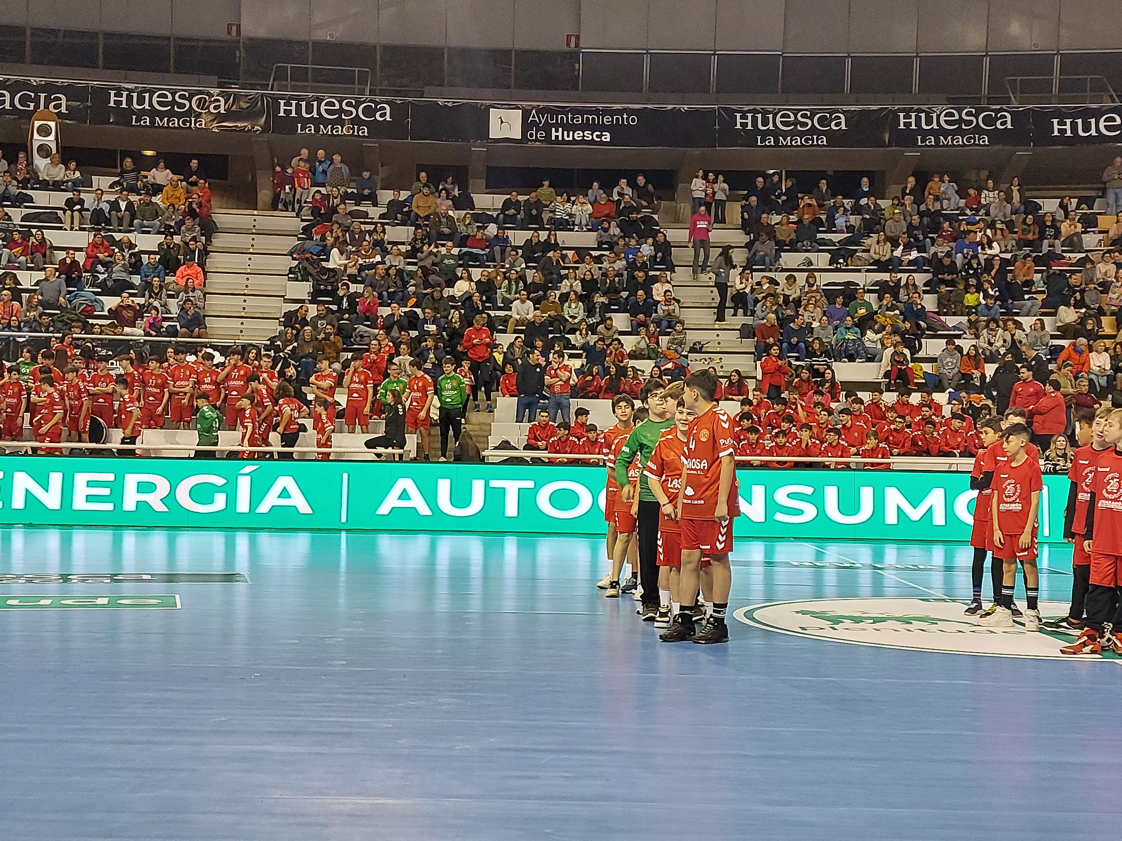 Presentación de la cantera de Balonmano Huesca